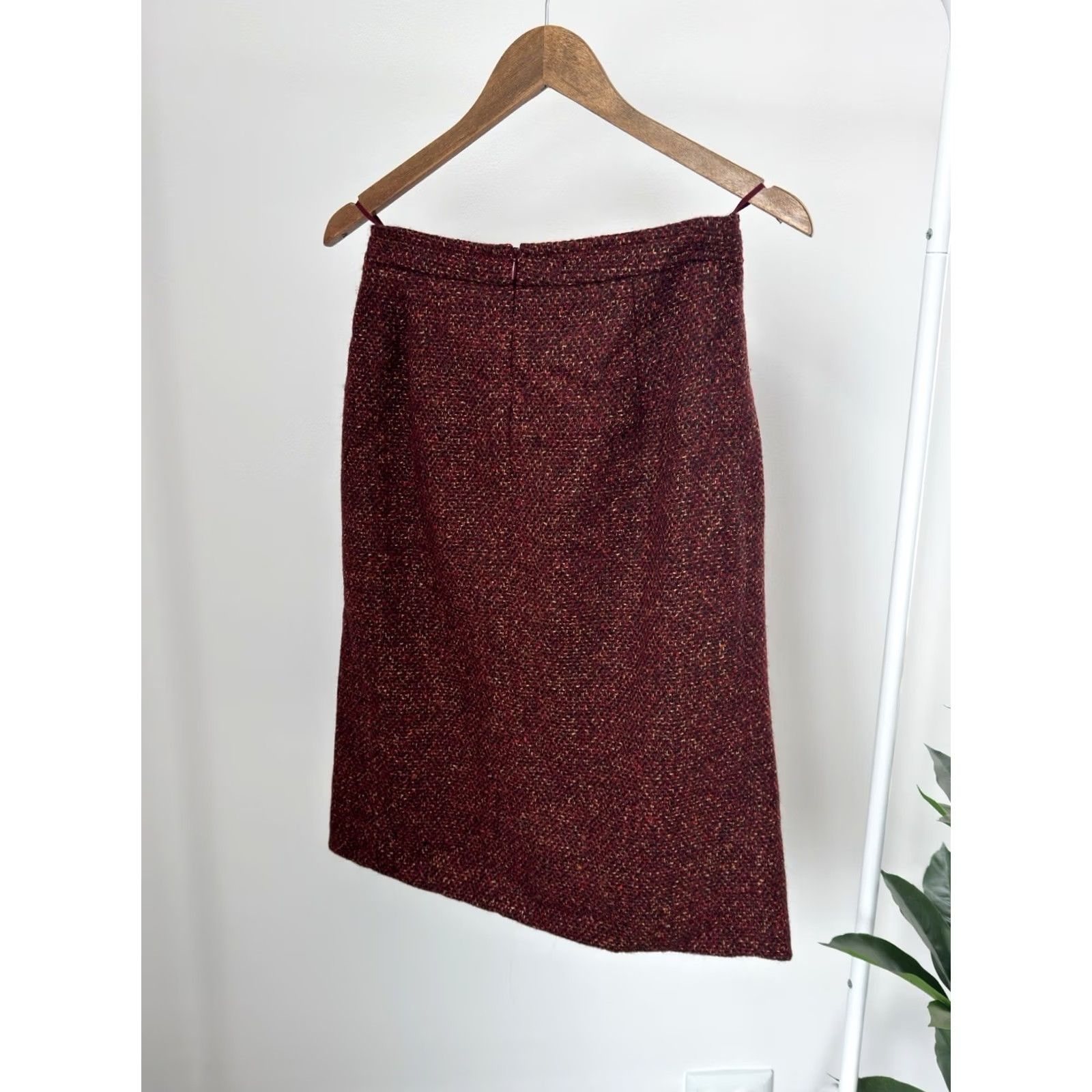 Max Mara Max Mara Wool Knitted Red Skirt S Women Midi Skirt, Cargo Style, 90s Luxary City Preppy Italy Woman Clothes, Wool Size 28" / US 6 / IT 42 - 3 Thumbnail