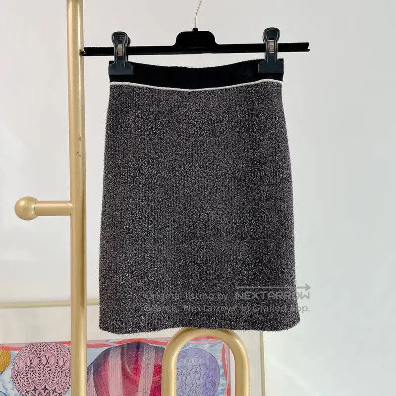 Off-White Off-White Gray Knit Bodycon Skirt M . Size 28" / US 6 / IT 42 - 2 Thumbnail