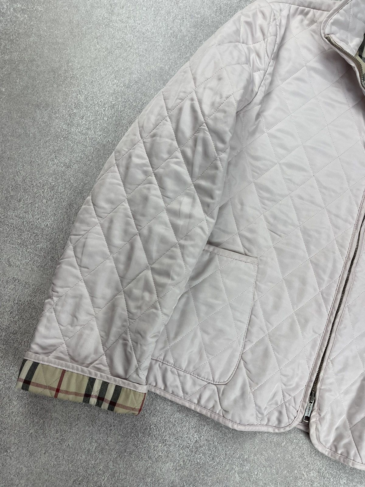 Burberry Vintage Burberry Quilted Zip Jacket Women’s Light Pink Size L / US 10 / IT 46 - 6 Thumbnail