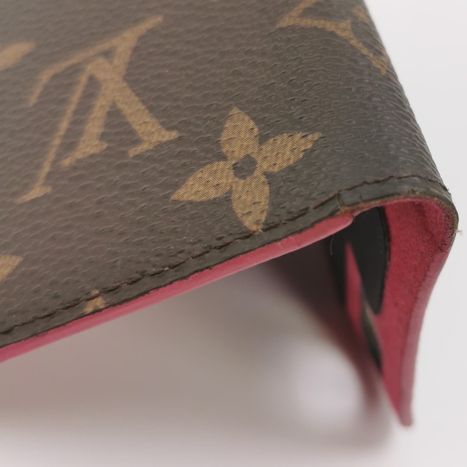 Louis Vuitton Louis Vuitton (LV) Monogram Print Phone Case -y2506 Size ONE SIZE - 4 Thumbnail