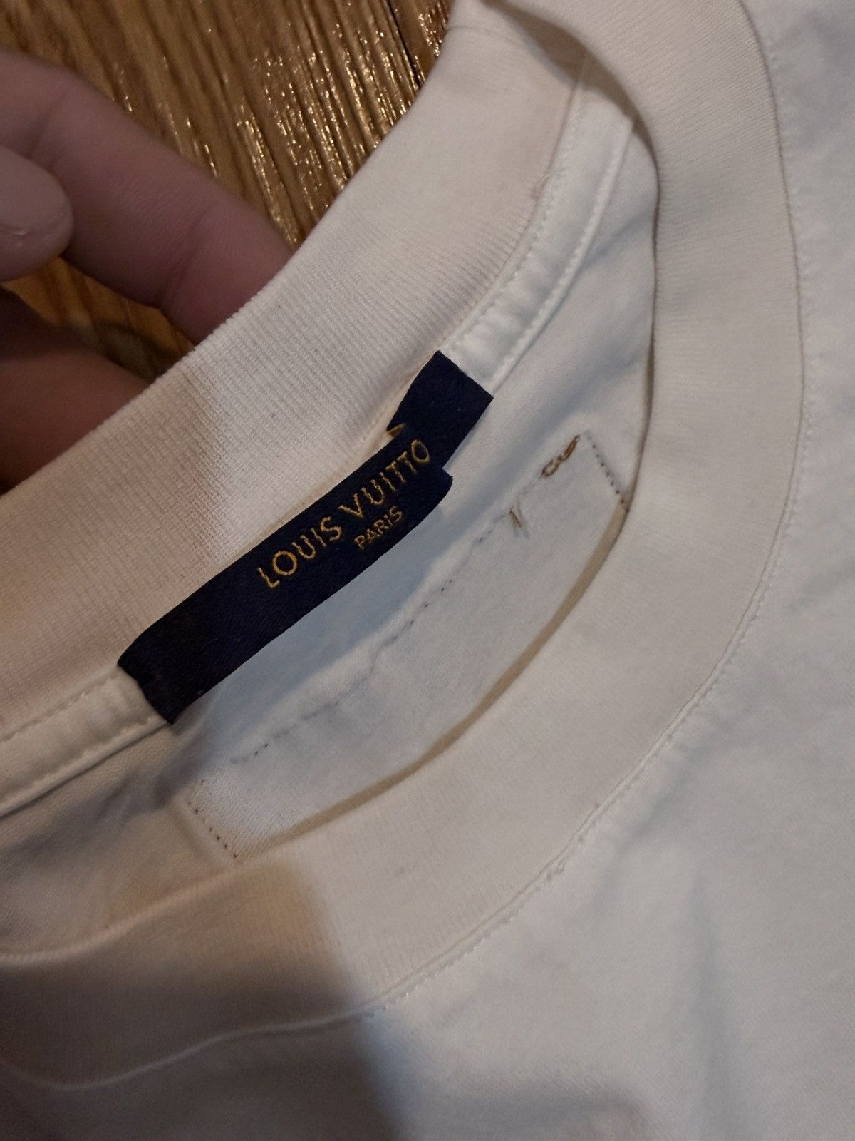 Louis Vuitton LV tee Size US M / EU 48-50 / 2 - 6 Thumbnail