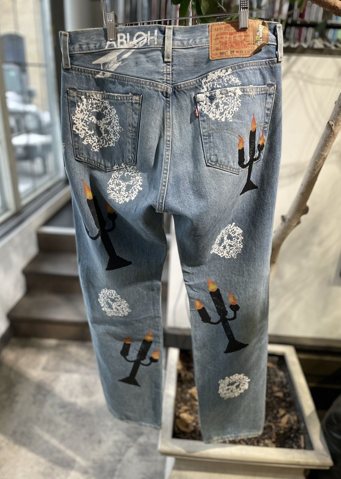 DENIM TEARS × Virgil Abloh "Message in a Tear" Levi's Jeans DENIM TEARS × VIRGIL ABLOH Size US 33 - 5 Thumbnail
