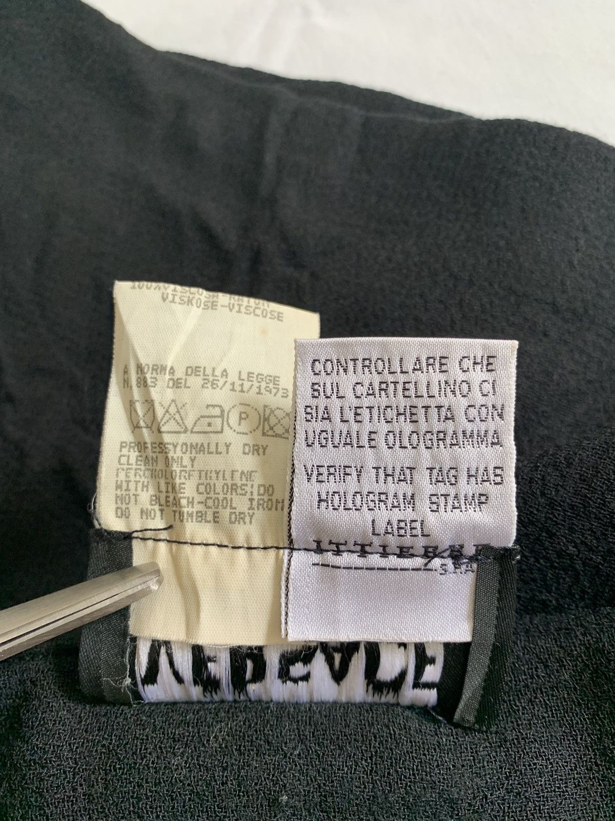 Versace LUXURY💃🏼VERSACE BLACK MINI SKIRT Size 25" / US 0 / IT 36 - 12 Thumbnail