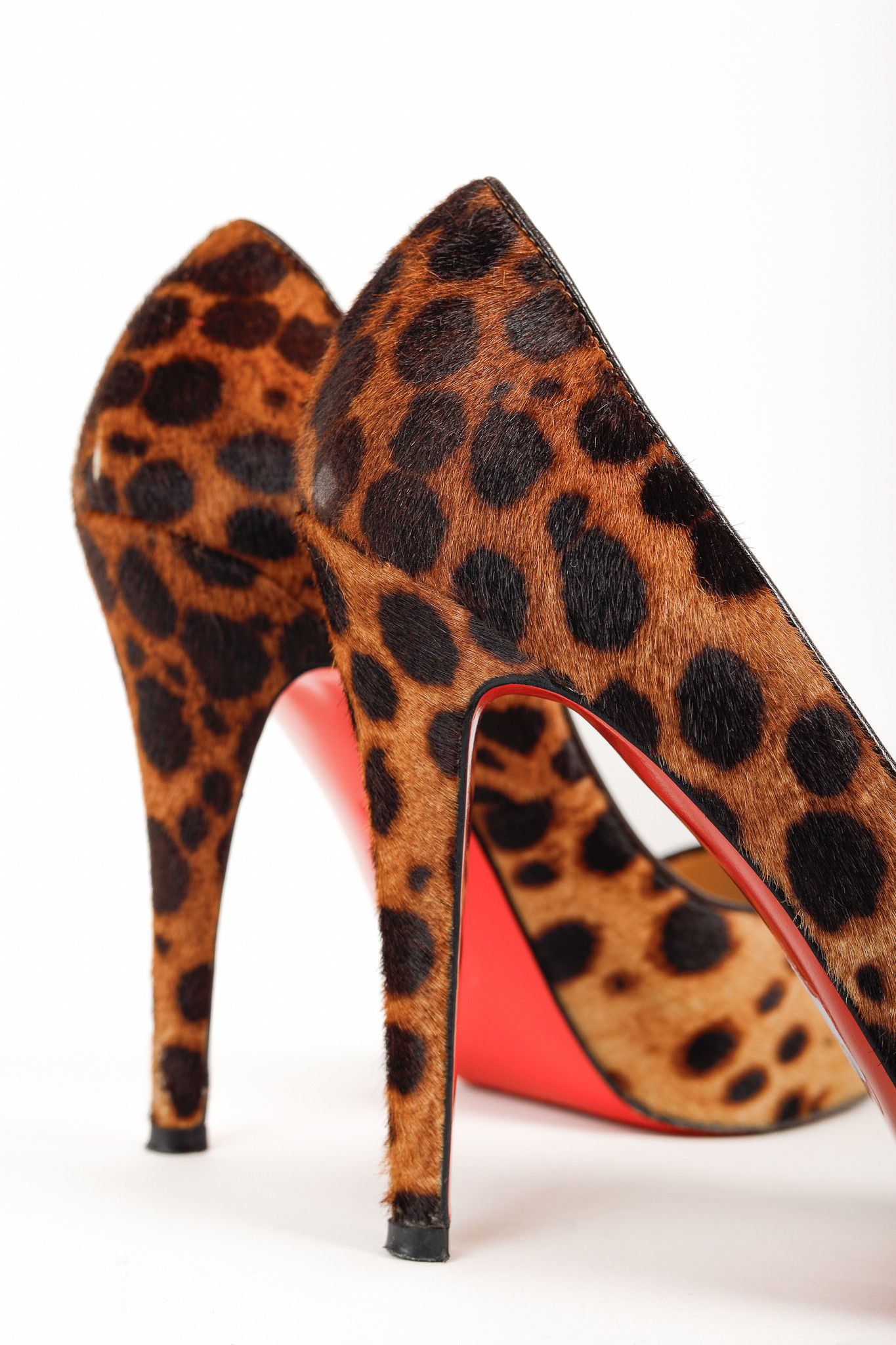 Christian Louboutin Christian Louboutin Leopard Pony Hair Peep Toe Platform Pump Size US 7.5 / IT 37.5 - 8 Thumbnail