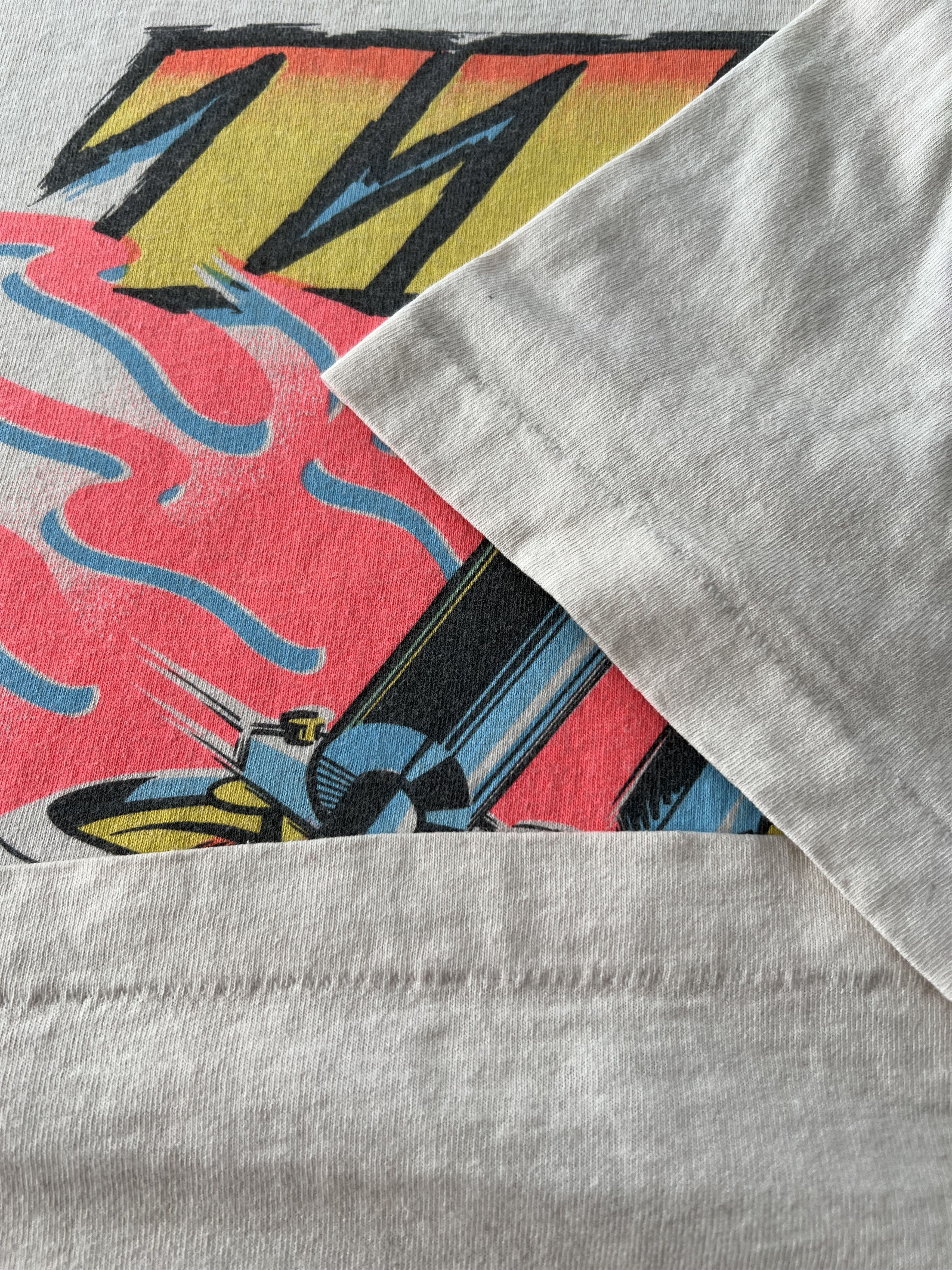 Vintage Vintage 90s Kawasaki ZZR The Ultimate Power Bike Racing Tee Size US XL / EU 56 / 4 - 6 Thumbnail