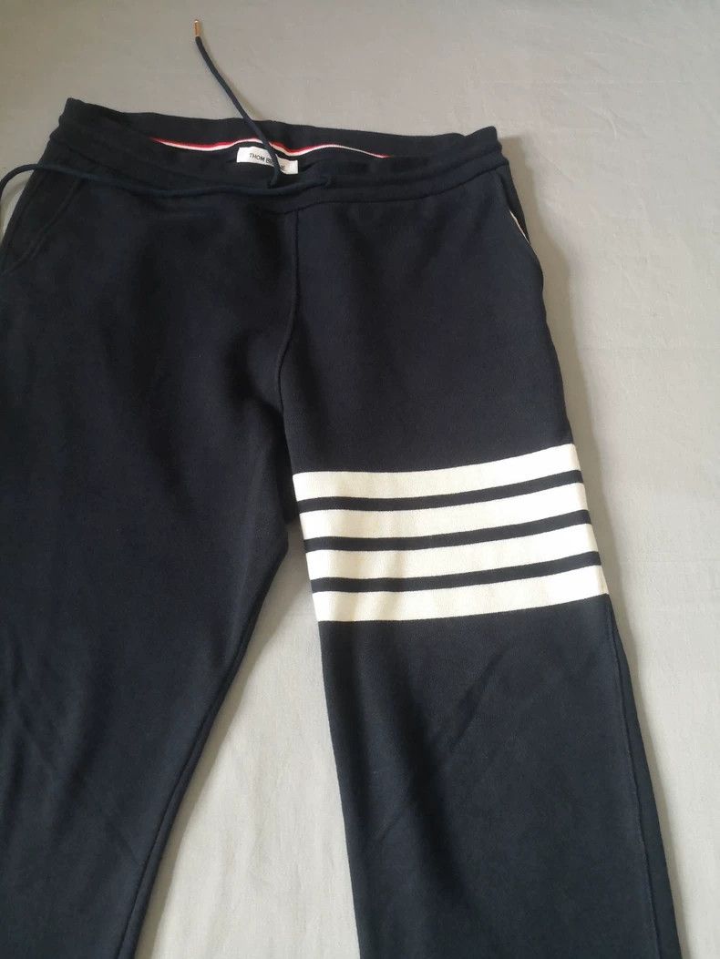 Thom Browne Thom Browne size2 Sports and casual pants Size US 26 / EU 42 - 3 Thumbnail
