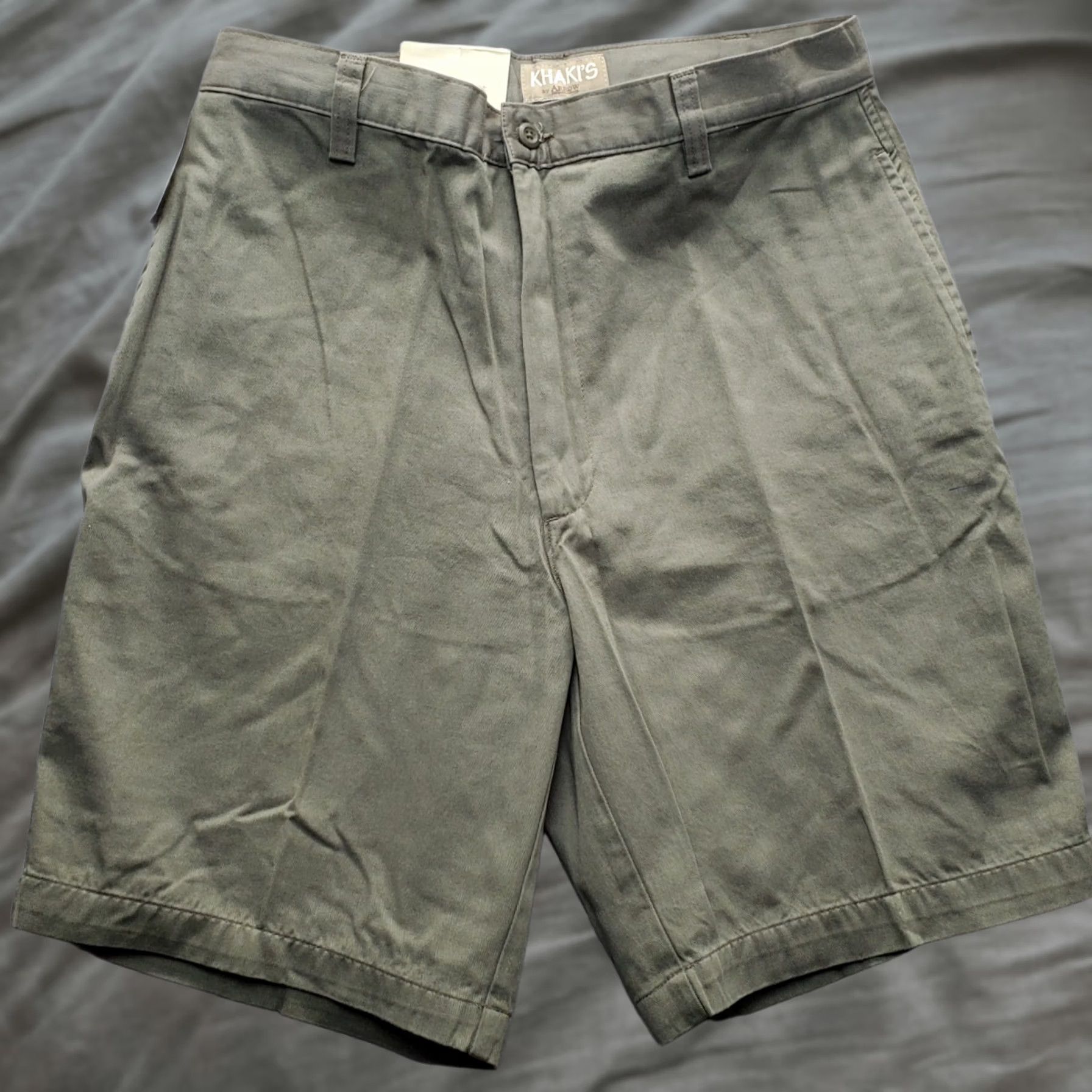 Arrow Arrow Khakis Shorts Mens 34W Green Classic Chino Casual Comfortable Charcoal Wash Size 34 Mens Size US 34 / EU 50 - 1 Thumbnail