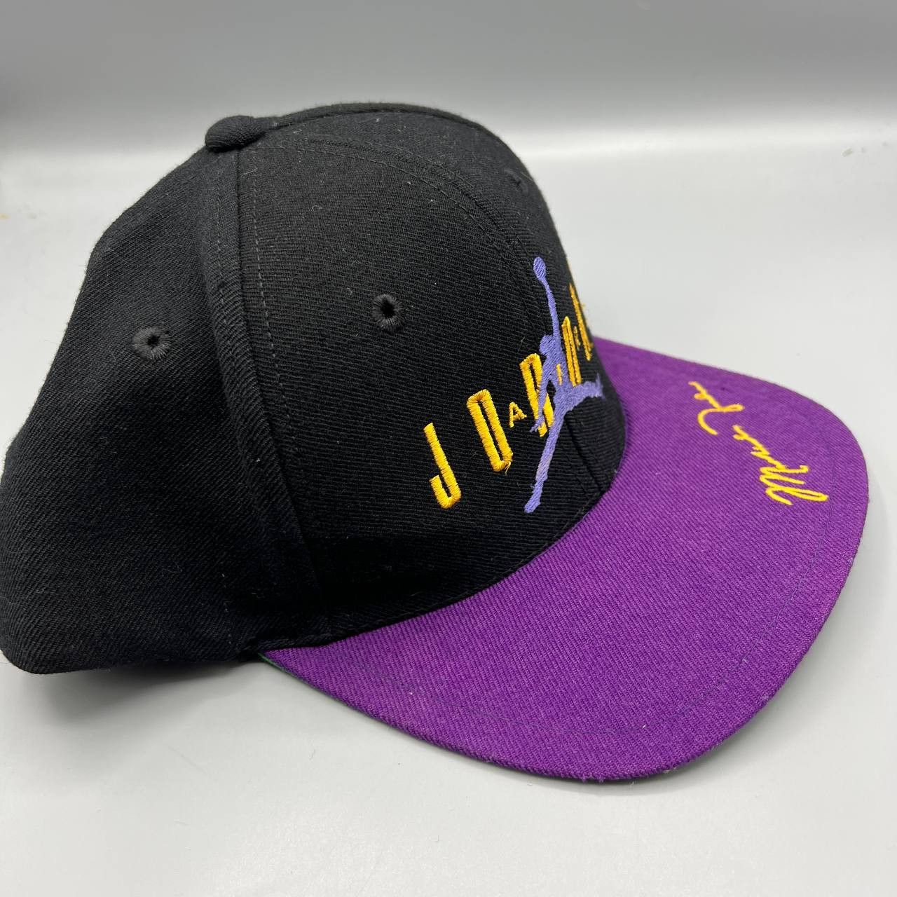 Nike Vintage Air Jordan Hat Men Embroidered Snap Back Cap Wool Size ONE SIZE - 5 Thumbnail