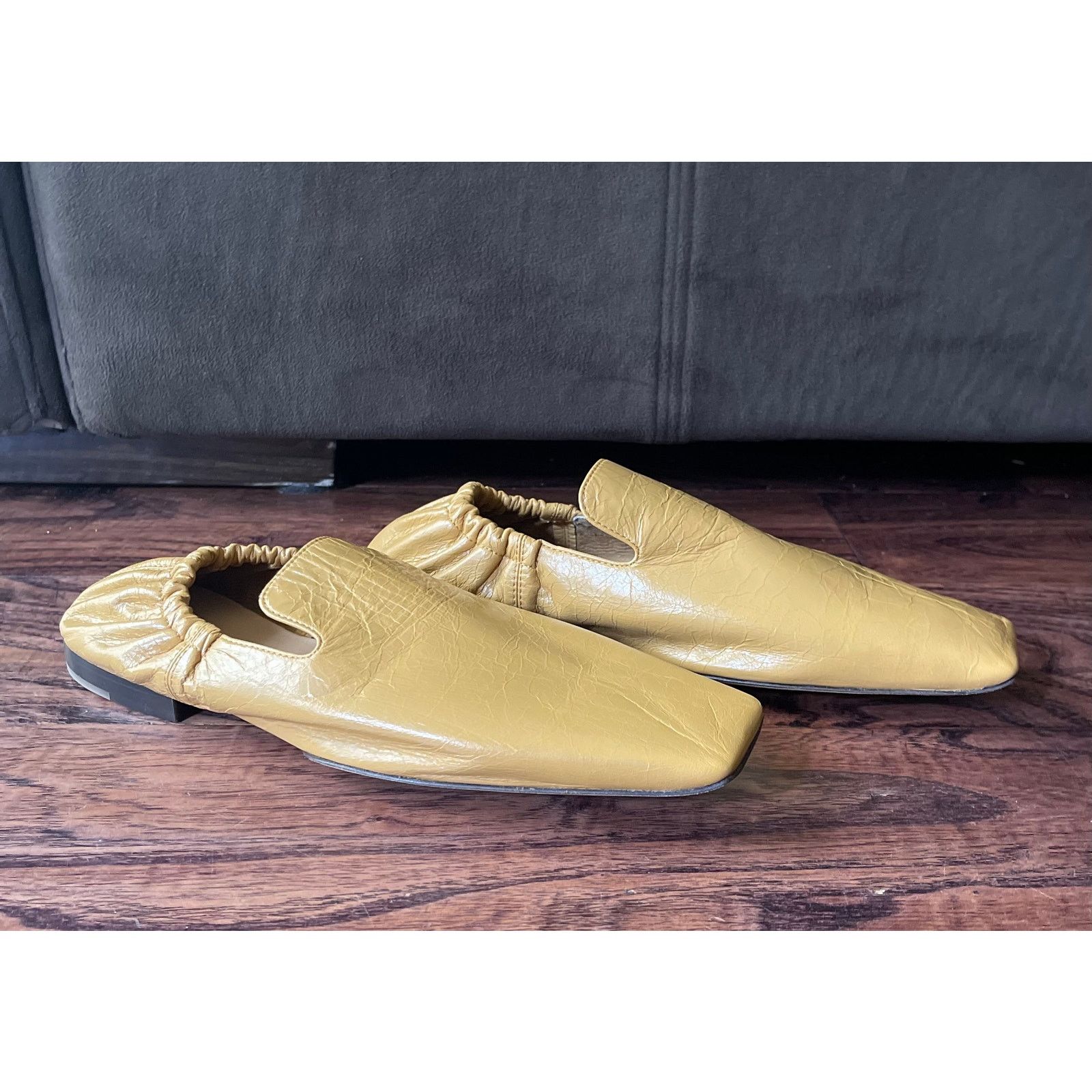 $950 NIB Men\'s Bottega Veneta Leather Loafers Yellow Slip On\'s Dress Shoes 39(6) $950 NIB Men\ main image 3