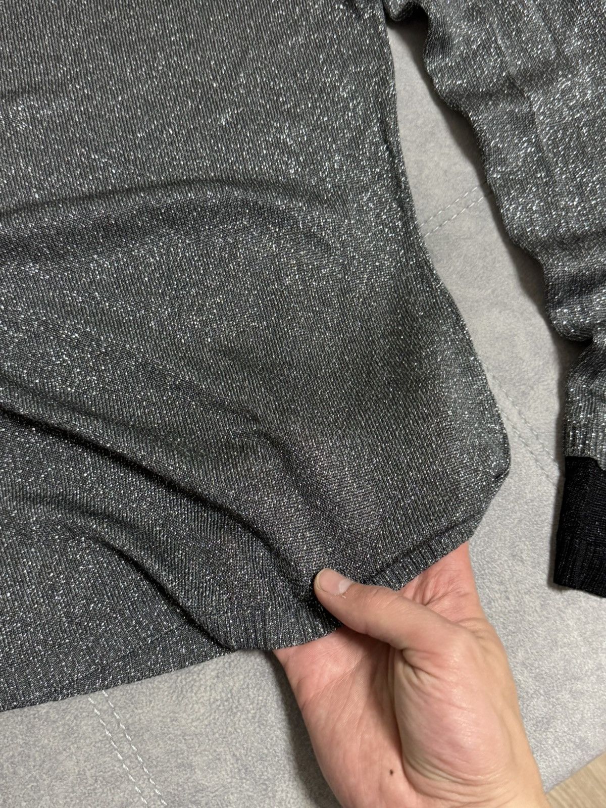 Versace × Versus Versace × Vintage Vintage Versace Versus asymmetric Y2K mesh sweatshirt Size M / US 6-8 / IT 42-44 - 4 Thumbnail