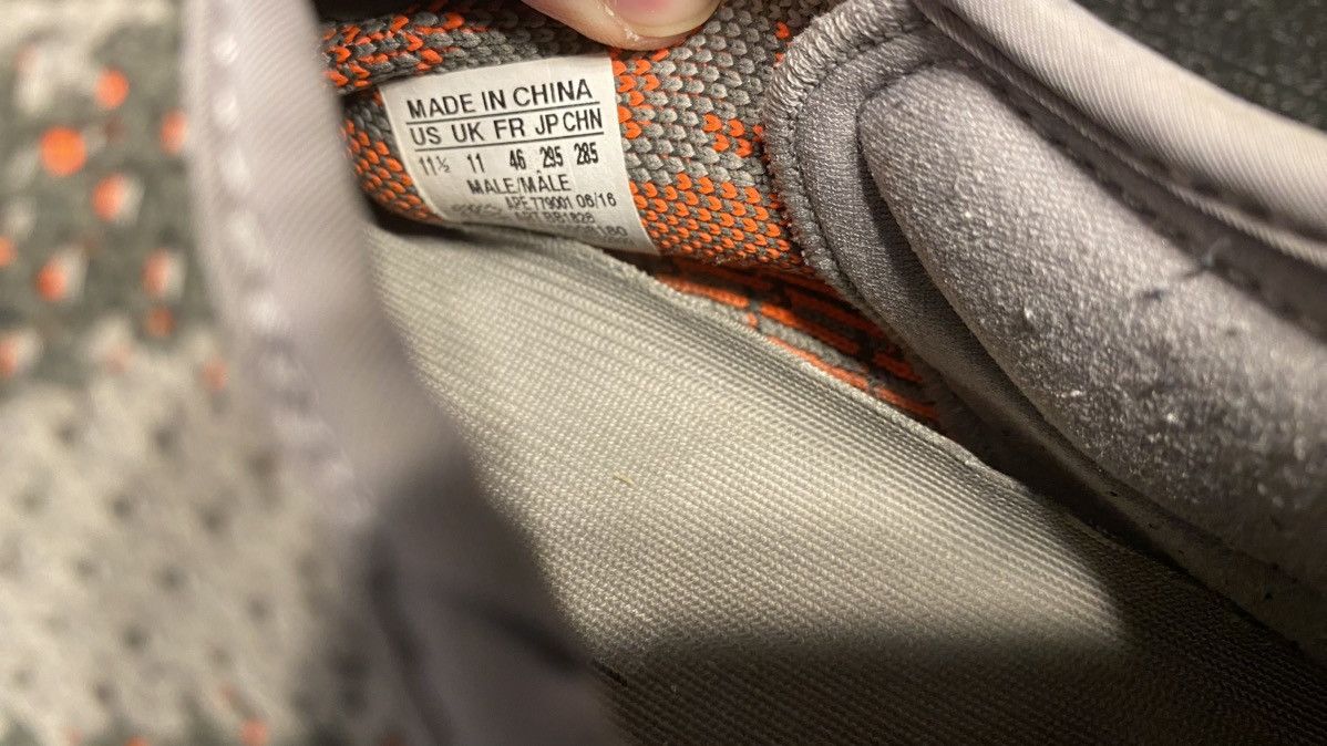 Adidas Yeezy Boost 350 V2 Beluga Size US 11.5 / EU 44-45 - 4 Thumbnail