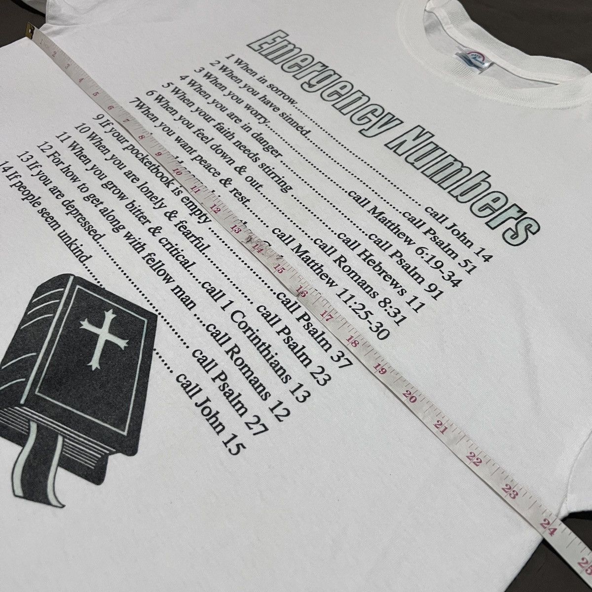Vintage Vintage Y2K Emergency Numbers Bible Jesus God Holy Tee XL Size US XL / EU 56 / 4 - 5 Thumbnail