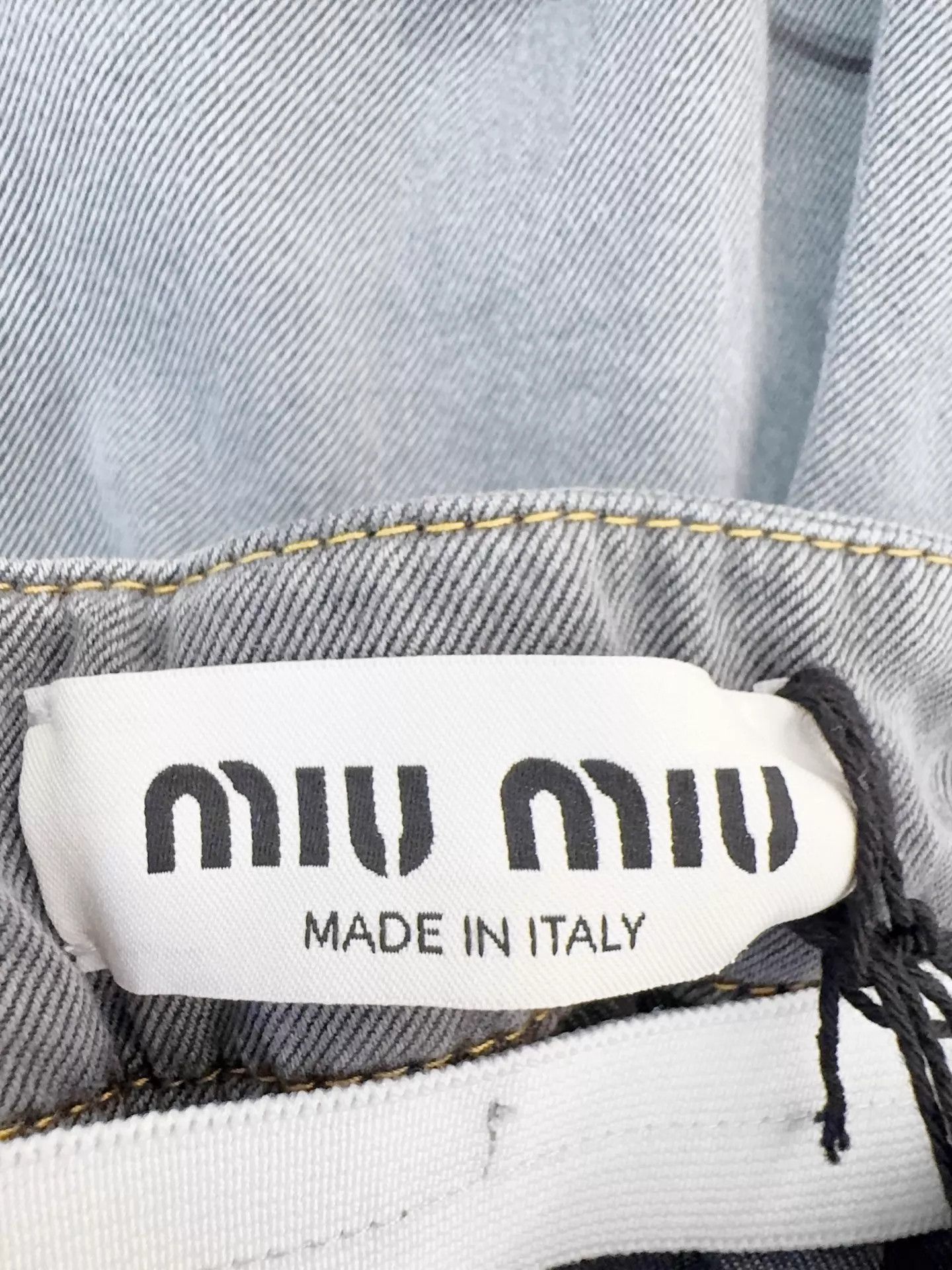 Miu Miu MIU MIU SS25 Pleated Midi Skirt Size 36 NWT Size 25" / US 0 / IT 36 - 4 Thumbnail