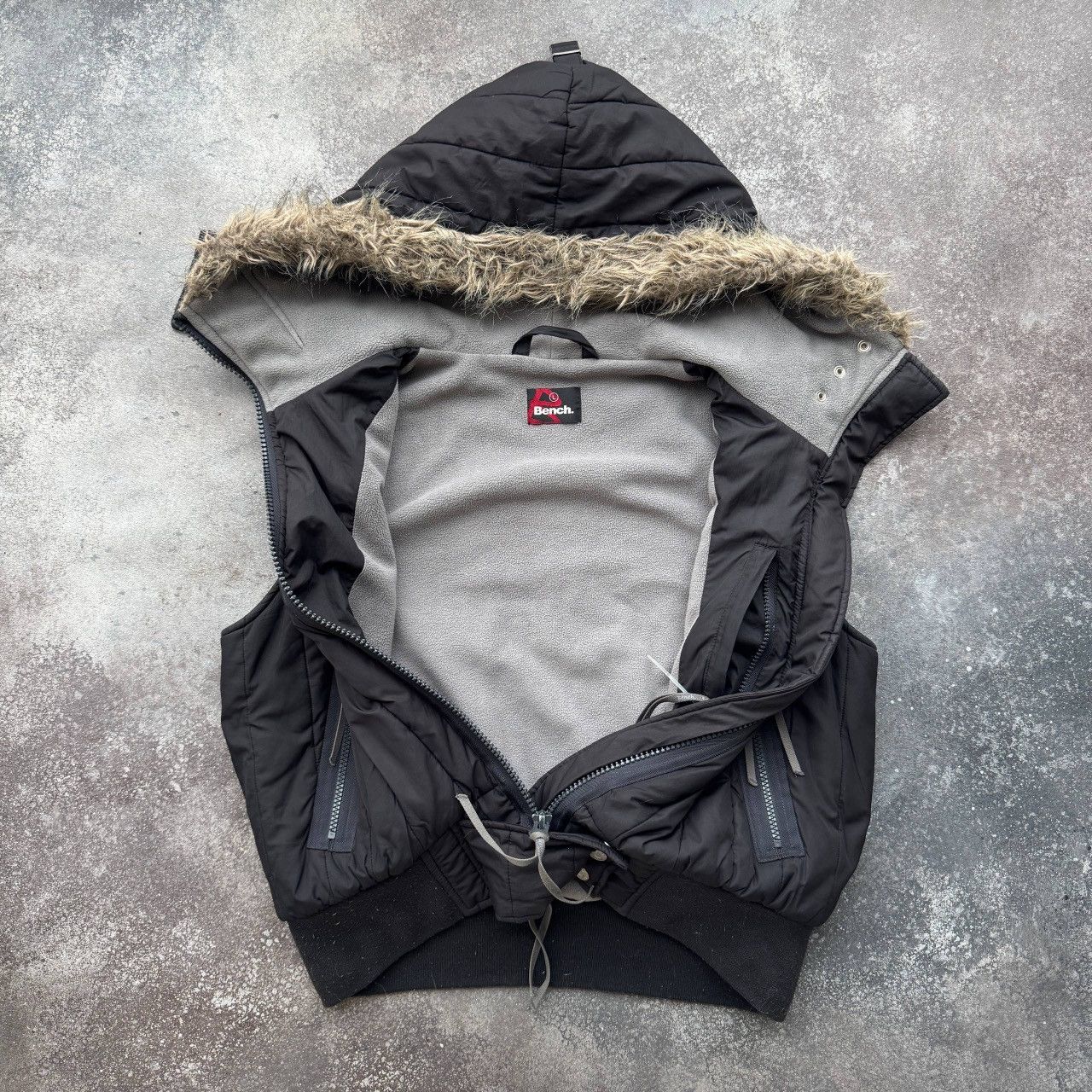 Bench Bench Vintage Gorpcore Y2K Faux Fur Hooded Jacket Size L / US 10 / IT 46 - 12 Thumbnail