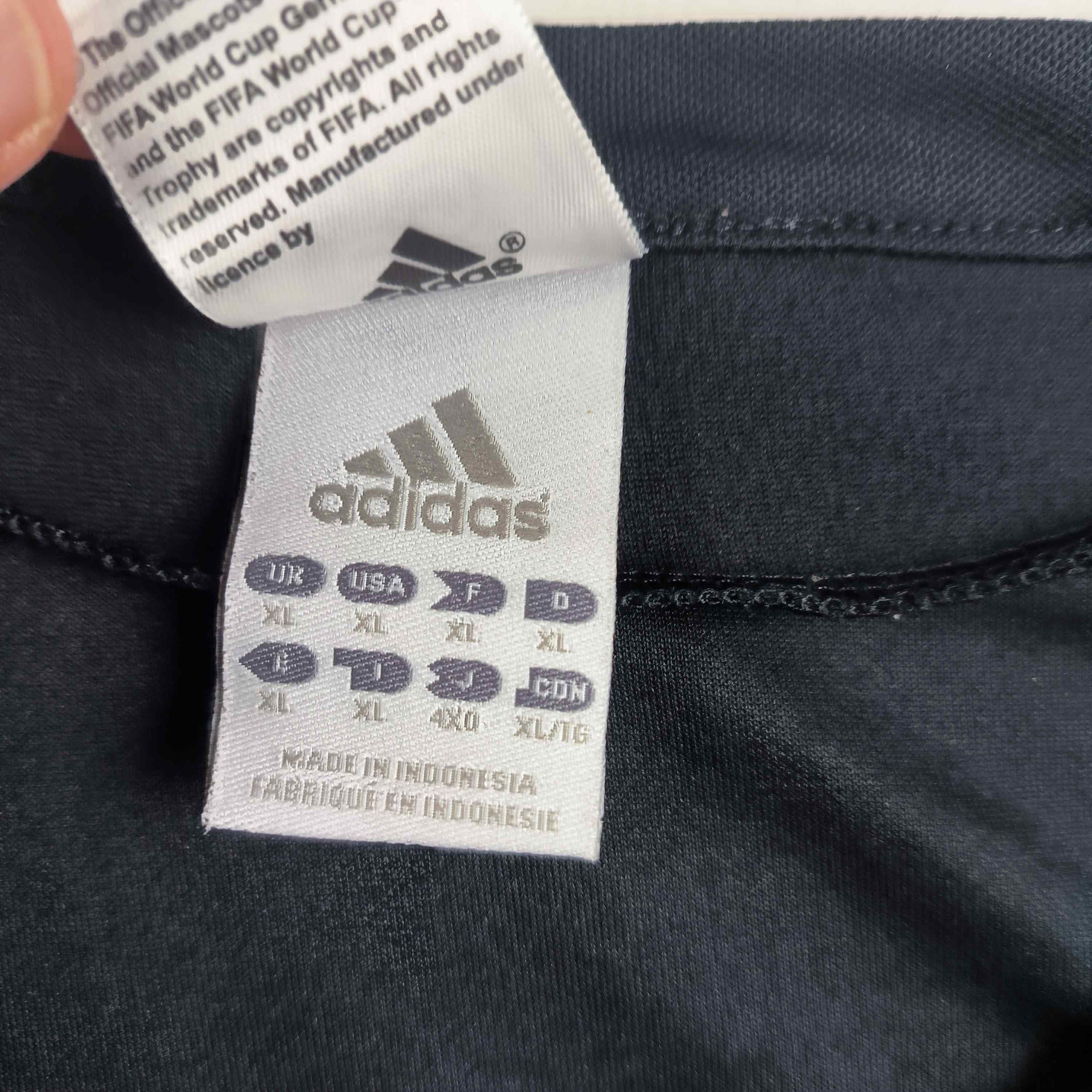Adidas Germany 2006 Adidas world cup training football jersey sz XL Size US XL / EU 56 / 4 - 3 Thumbnail