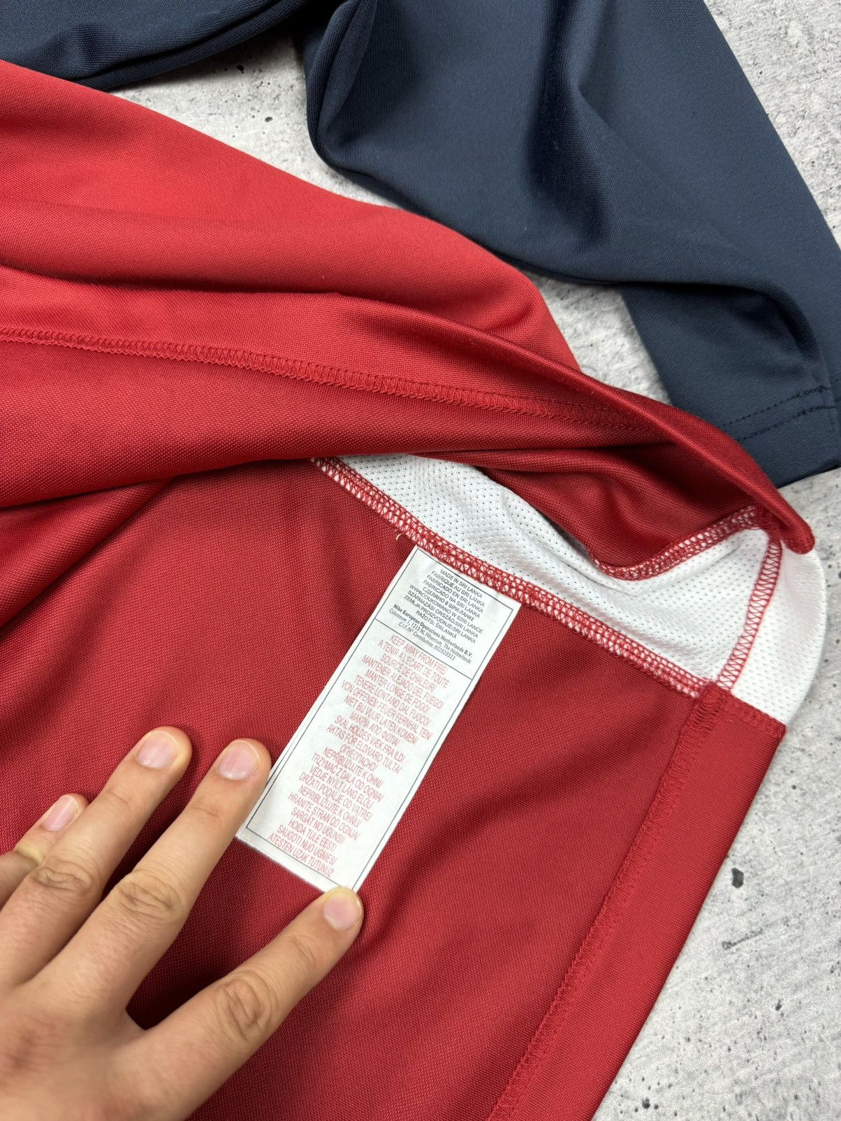 Nike × Vintage Vintage Nike Y2K 2004 France National Team Longsleeve Jersey Size US XL / EU 56 / 4 - 12 Thumbnail