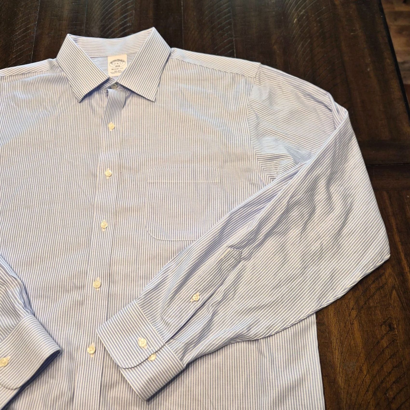 Brooks Brothers Brooks Brothers Dress Shirt Mens 17 Regent Fit Non Iron Supima Blue White G193 Size 46R - 2 Thumbnail