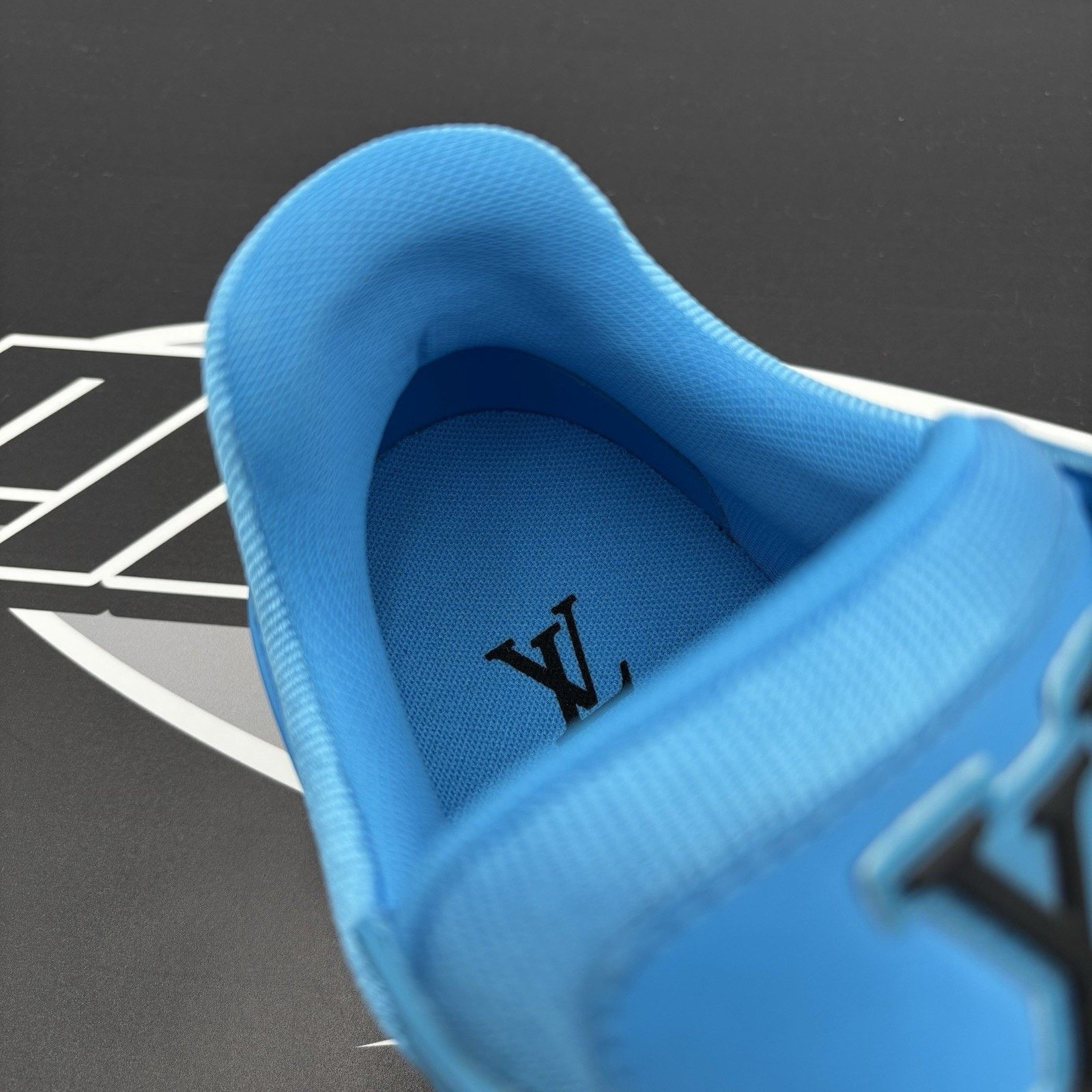 Louis Vuitton Louis Vuitton Virgil Abloh Trainer 'Blue Black' | Worn 1-3x Size US 8 / EU 41 - 16 Thumbnail