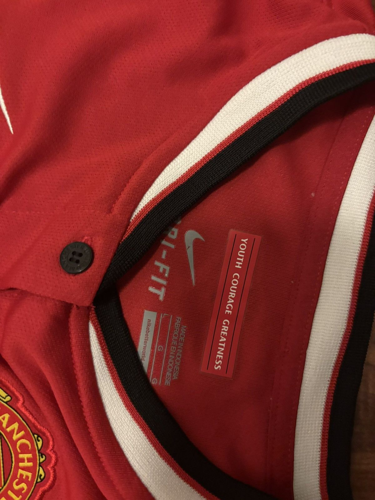 Nike Manchester United 2014-2015 Kit Size US XS / EU 42 / 0 - 3 Thumbnail