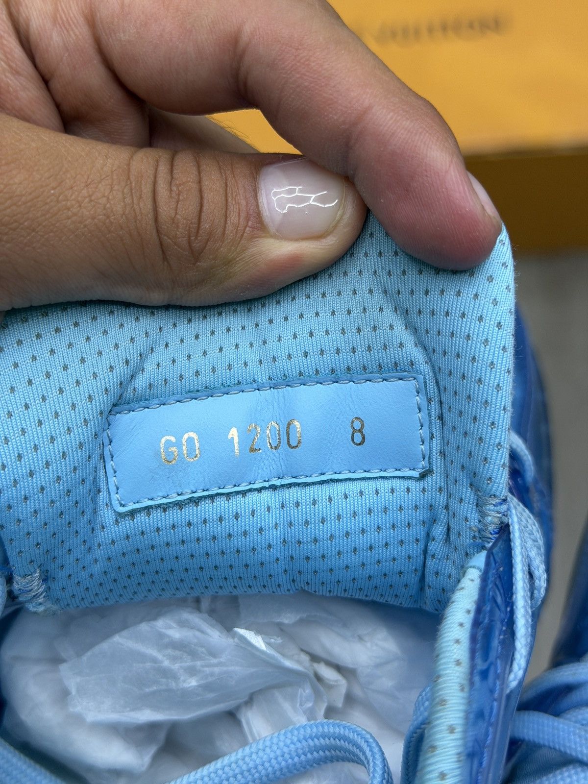 Louis Vuitton Louis Vuitton Trainer Transparent Blue Size US 8 / EU 41 - 7 Thumbnail