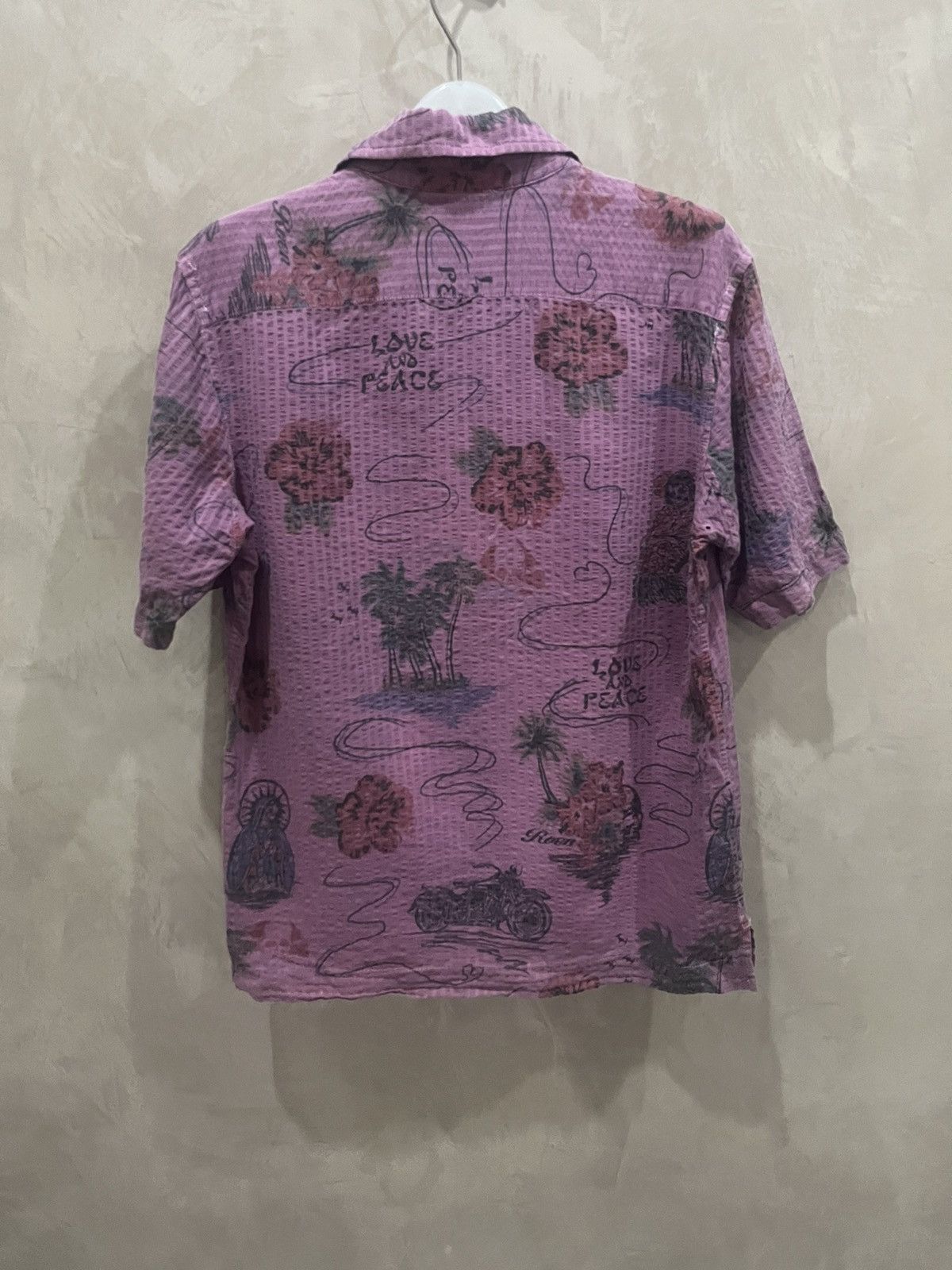 Vintage Roen Mastermind Japan Love and Peace full Pic shirt