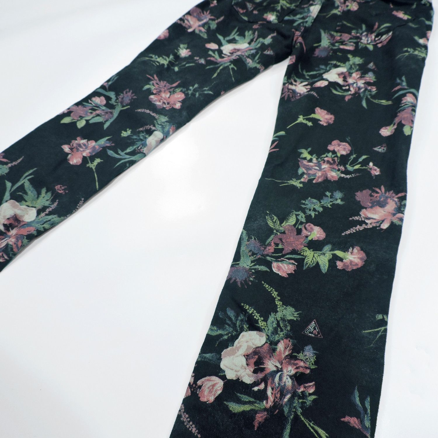 Guess GUESS ULTRA ANGKLE SKINNY FLOWERS DENIM LONG PANTS Size 26" / US 2 / IT 38 - 21 Thumbnail
