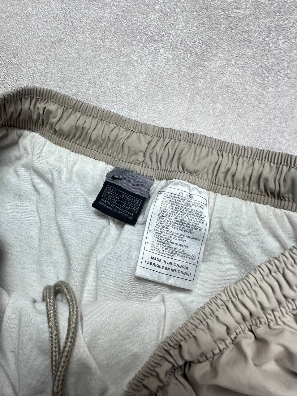Nike Vintage Nike Swoosh Baggy Nylon Drill Track Pants Sweatpants Size US 34 / EU 50 - 5 Thumbnail