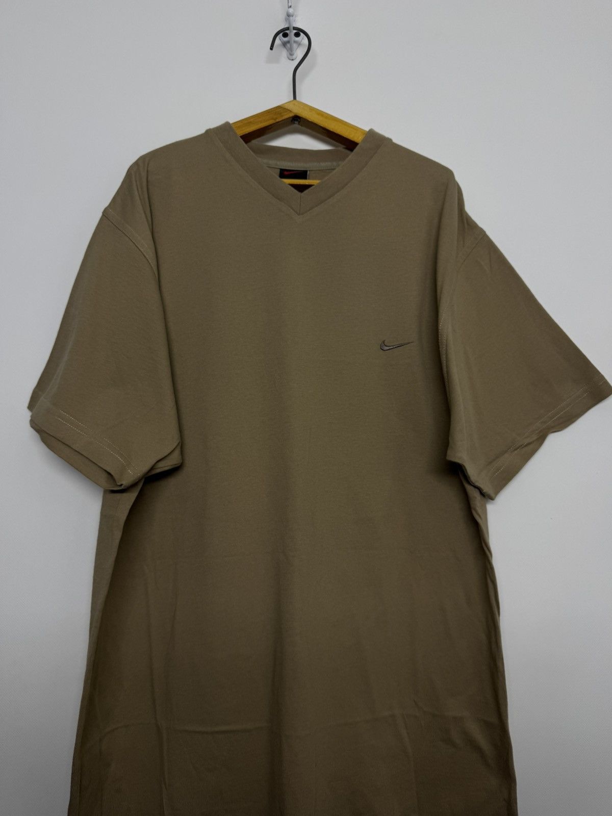 Nike Vintage Y2k Nike Swoosh Logo T-Shirt Size US L / EU 52-54 / 3 - 4 Thumbnail