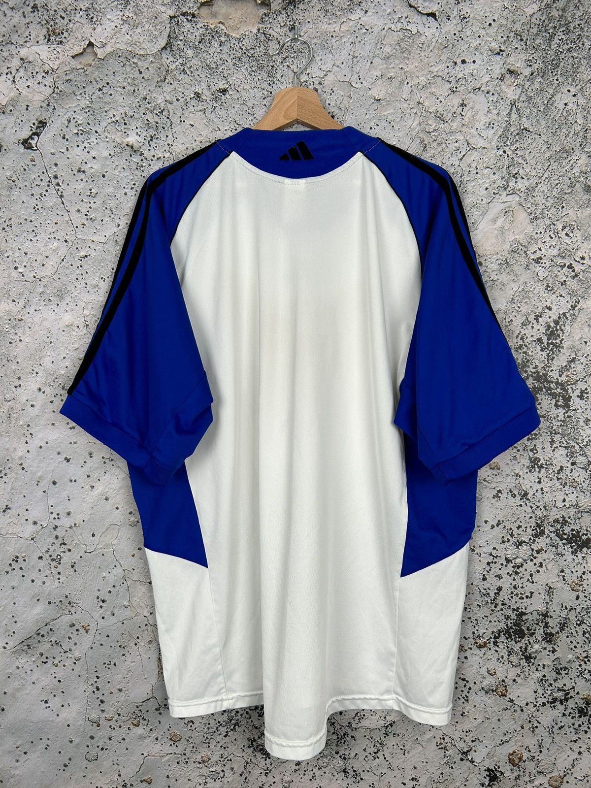 Adidas Vintage Adidas Equipment 90s Tee Logo Retro Hype Size US XXL / EU 58 / 5 - 3 Thumbnail
