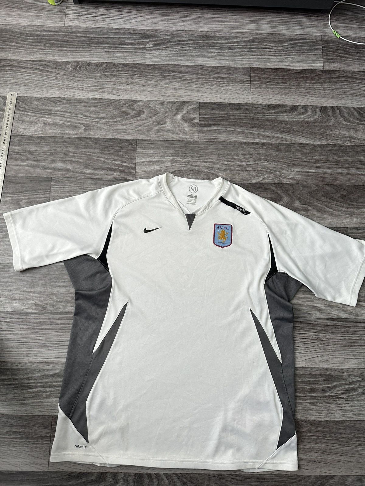 Nike Nike Aston Villa Vintage Training Jersey 2007/2008 hype Size US XL / EU 56 / 4 - 1 Thumbnail