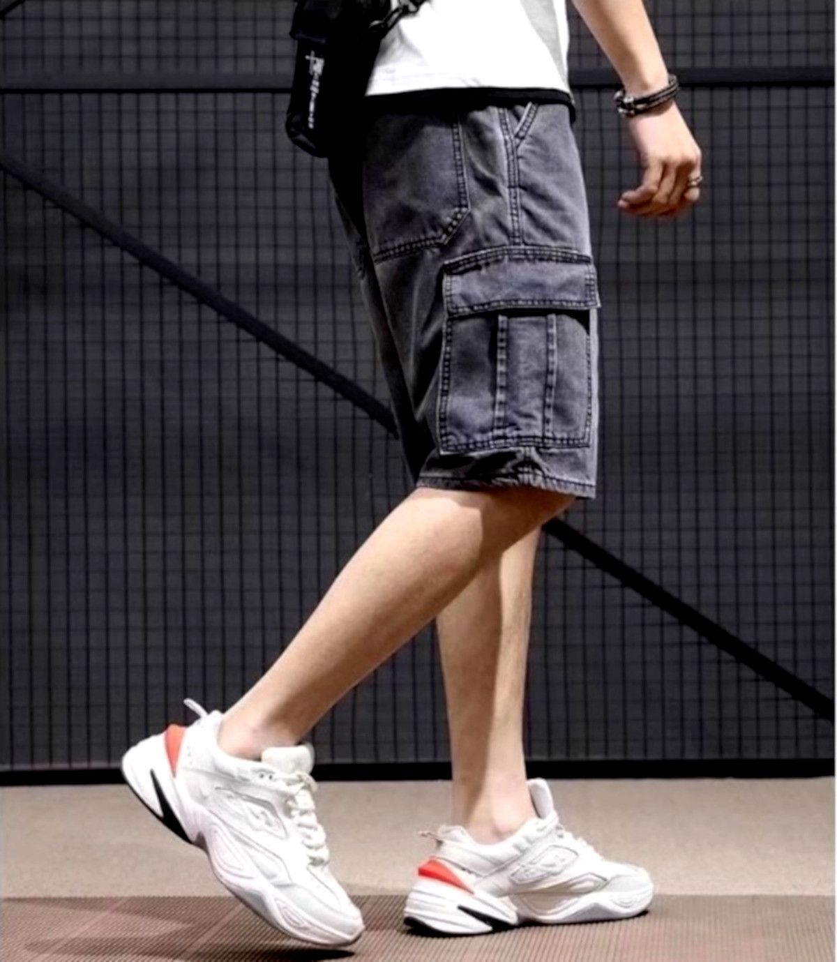 Designer × Japanese Brand × Vintage Stunning Vintage Cargo Pockets Washed Jeans Shorts Size US 30 / EU 46 - 2 Thumbnail