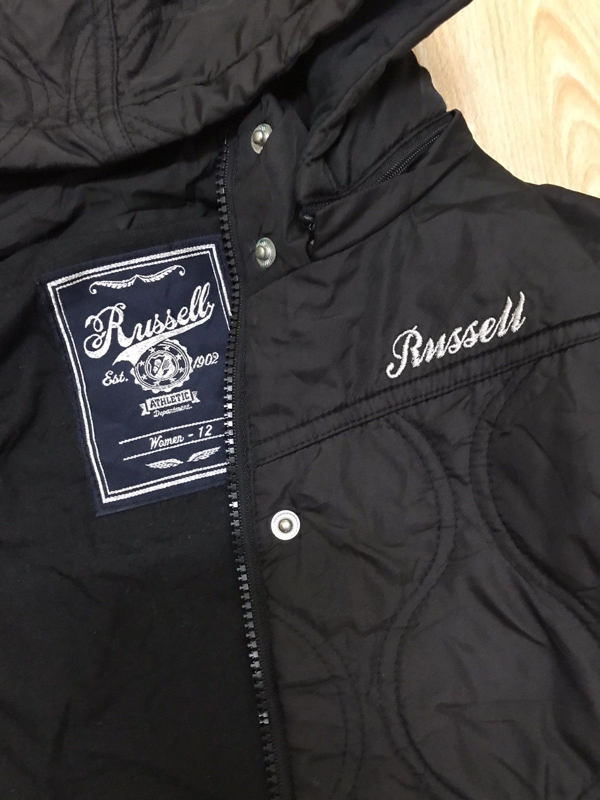 Russell Athletic Vintage Russell Quilted Unisex Jacket Size US S / EU 44-46 / 1 - 11 Thumbnail
