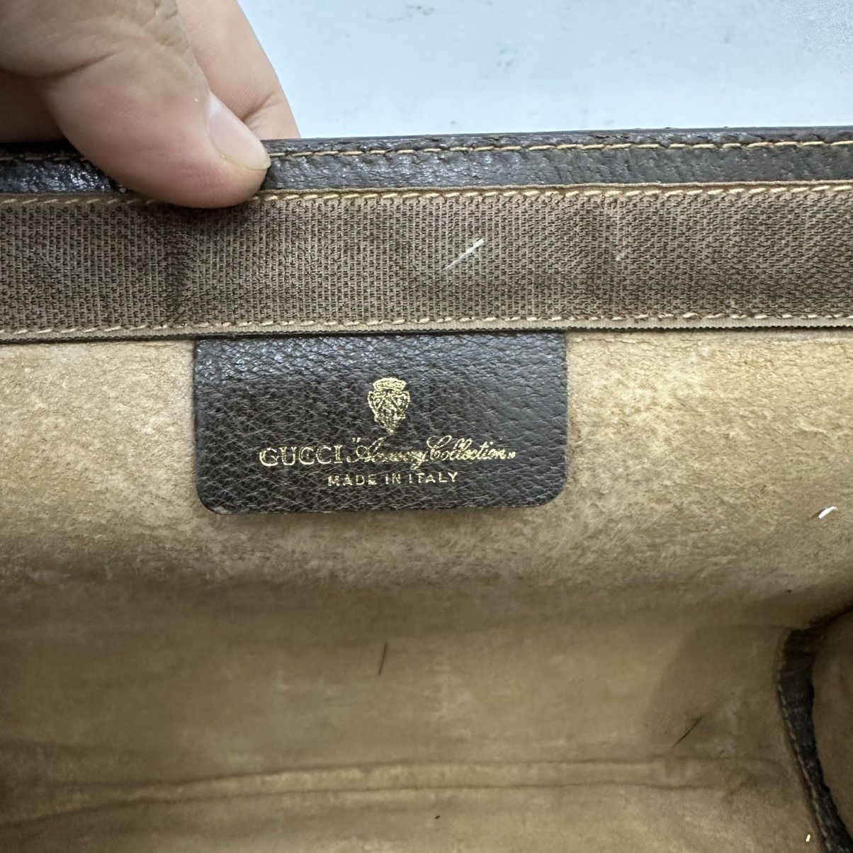 Vintage ‼️YES‼️ AUTHENTIC GUCCI GG SUPREME WEB SHERRY LINE CLUTCH BAG Size ONE SIZE - 8 Thumbnail