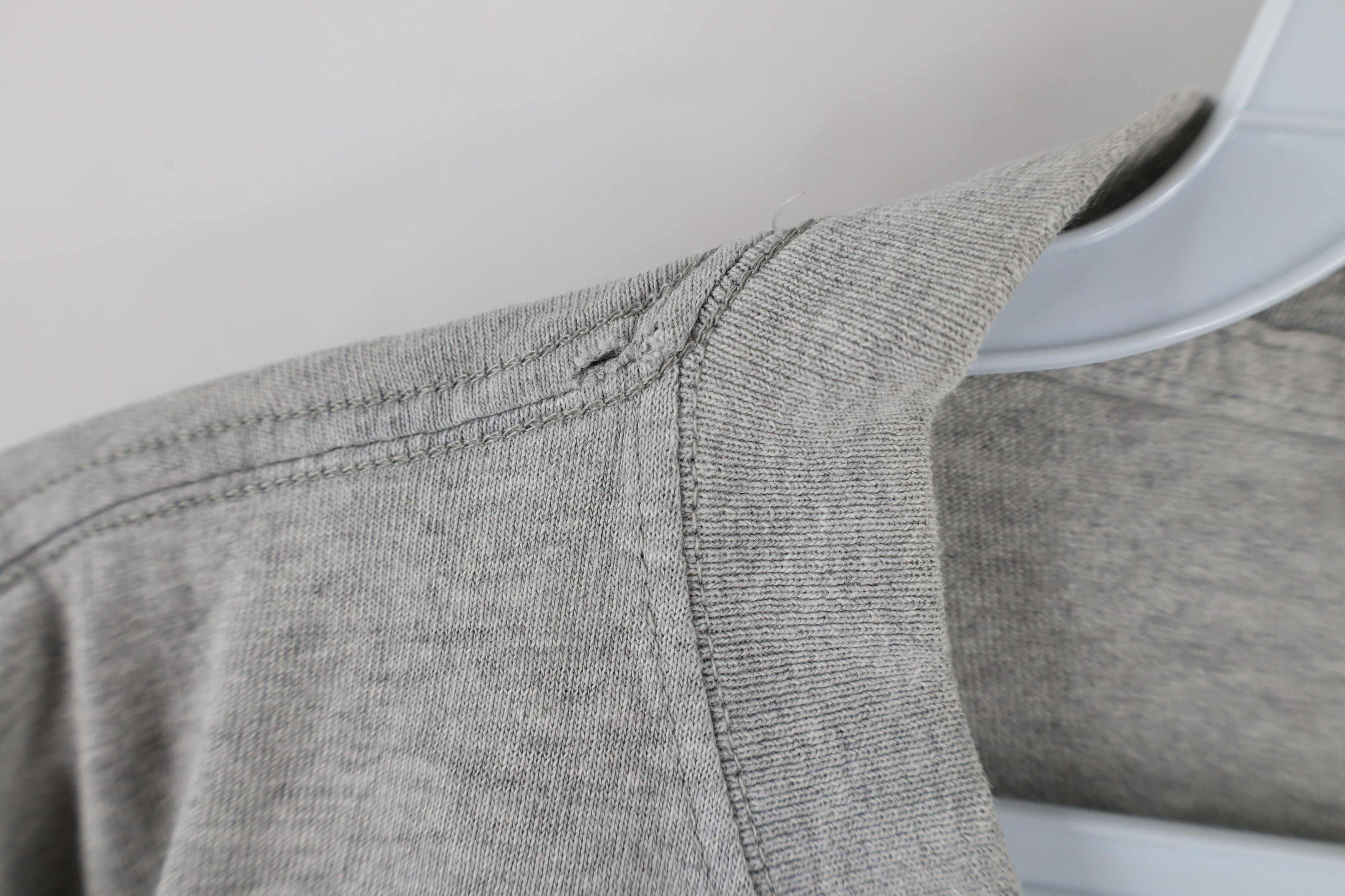 Vintage Vintage 90s Streetwear Blank Pocket T-Shirt Heather Gray Size US L / EU 52-54 / 3 - 6 Thumbnail