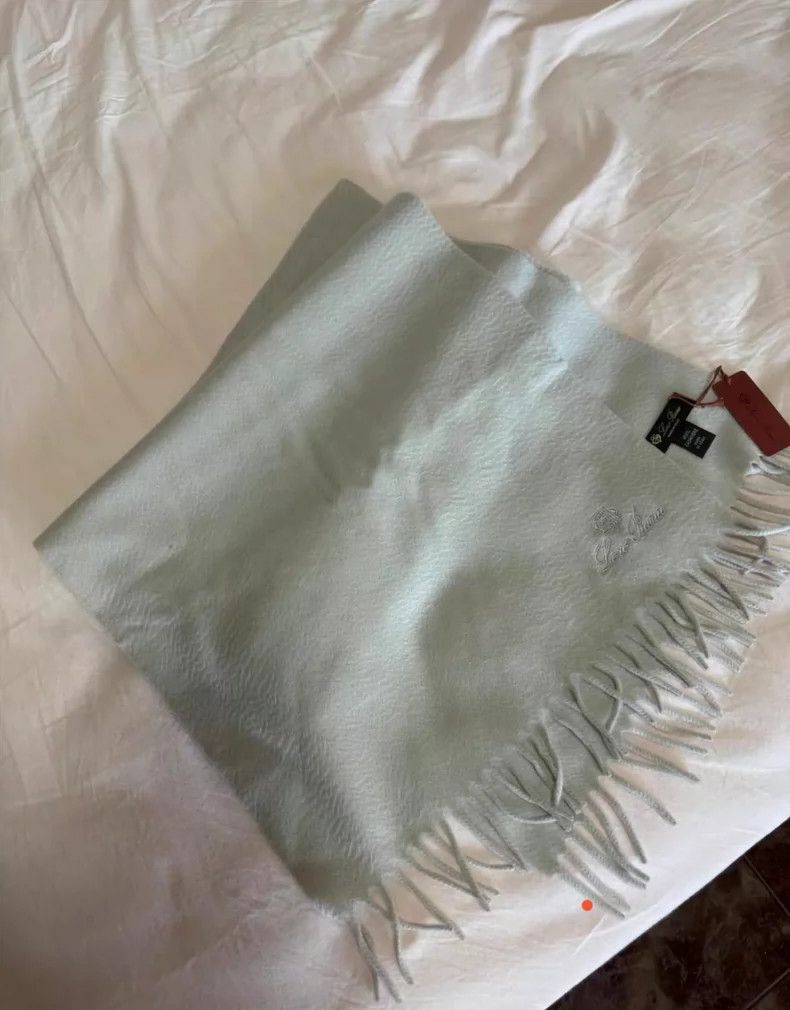 Loro Piana LORO PIANA Double water ripple cashmere scarf Size ONE SIZE - 1 Thumbnail