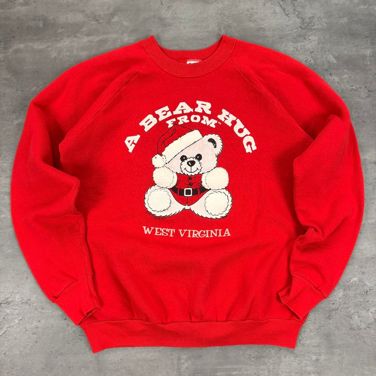 Vintage Vintage Christmas Red Bear Hug From West Virginia Sweatshirt Size US XL / EU 56 / 4 - 1 Thumbnail