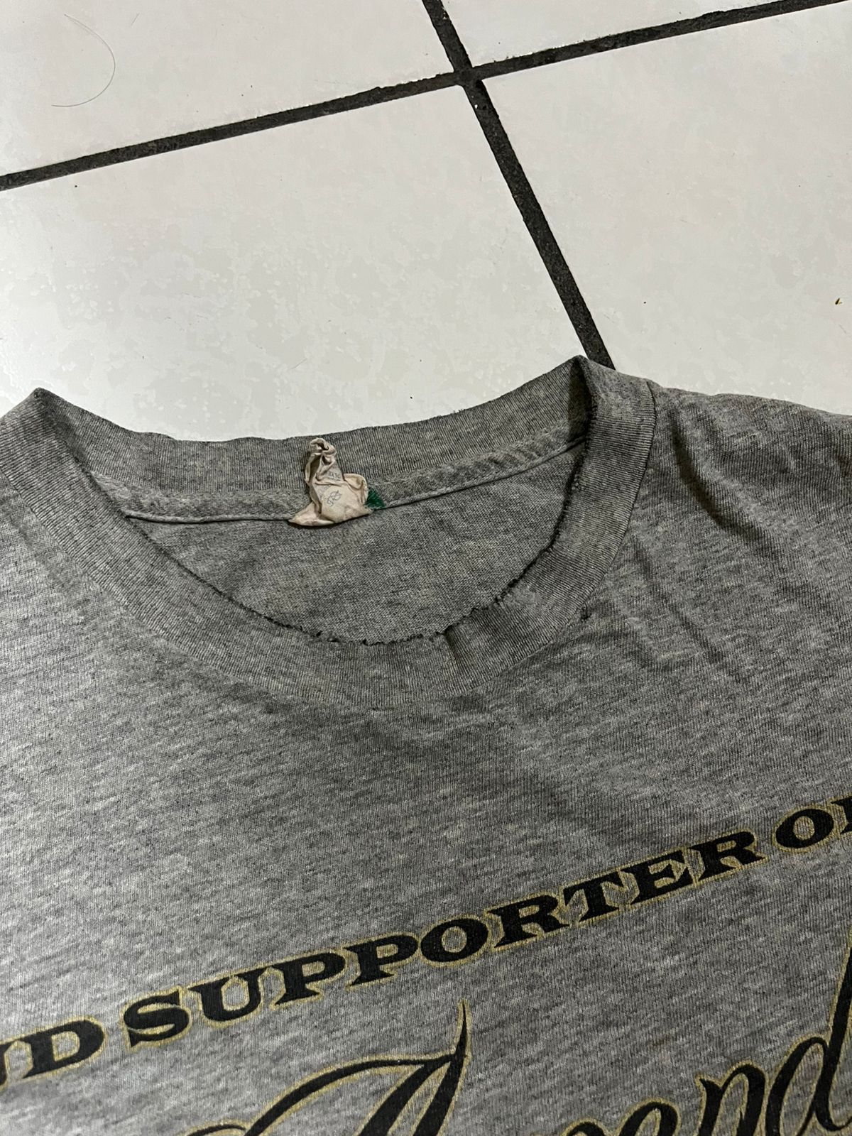 Vintage T-shirt vintage ´´PROUD SUPPORTER OF THE 2nd Amendment" Size US XL / EU 56 / 4 - 3 Thumbnail