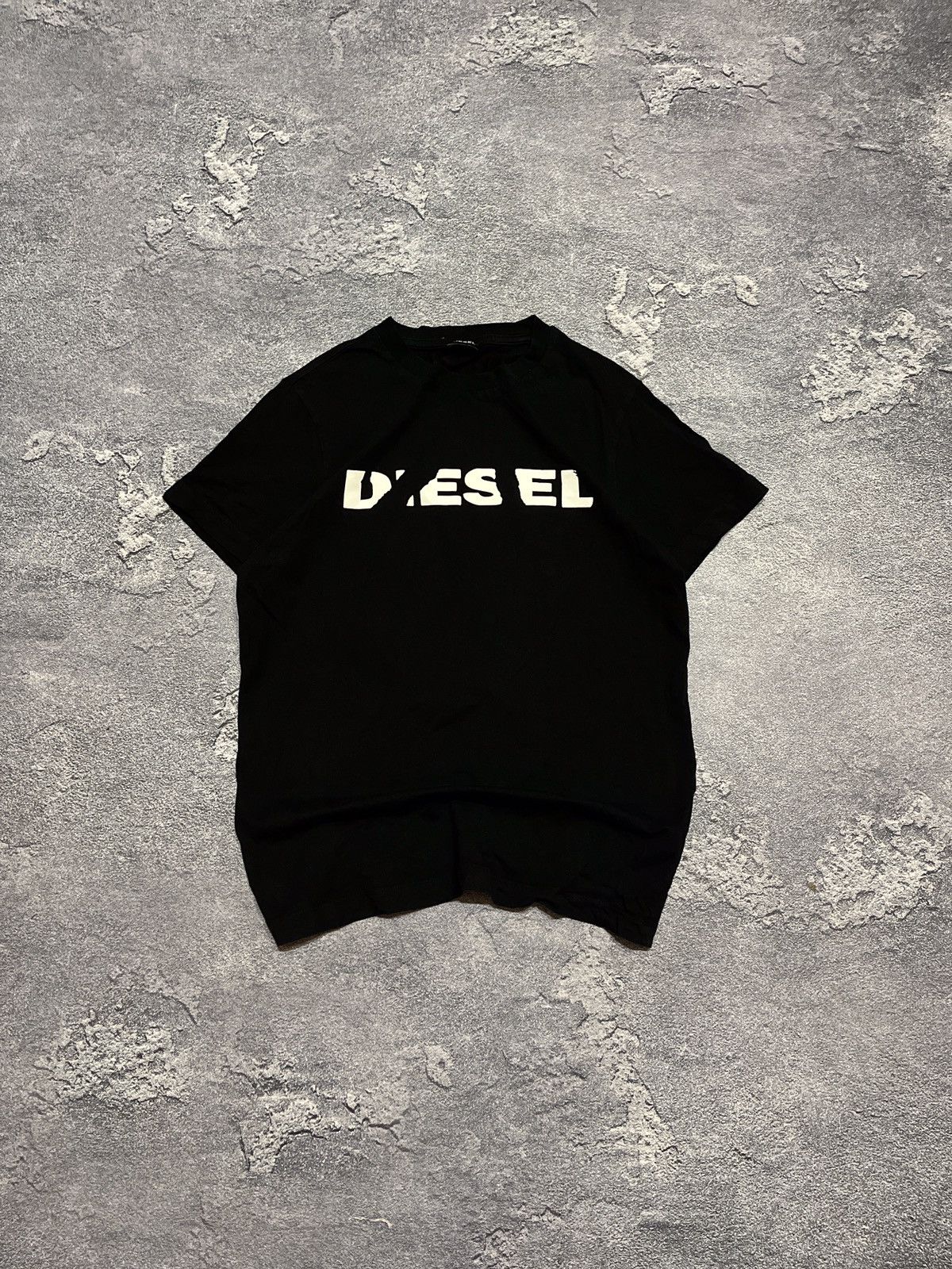 Diesel DIESEL JAPANESE BIG LOGO Y2K HYPE TEE Size US S / EU 44-46 / 1 - 1 Thumbnail