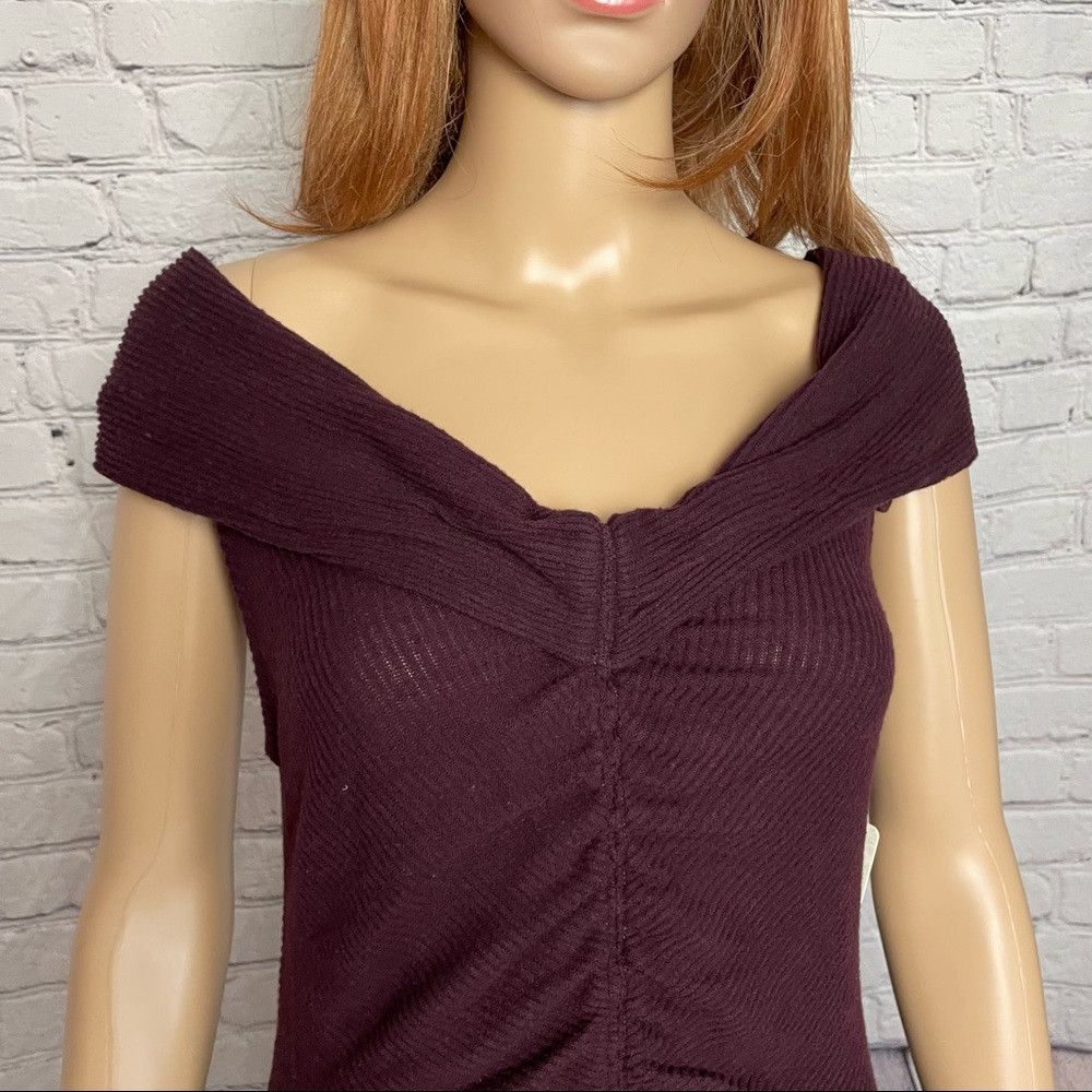 Free People NWT New $58 Free People This Cutie Purple Ruched Off-the-Sh Size L / US 10 / IT 46 - 6 Thumbnail