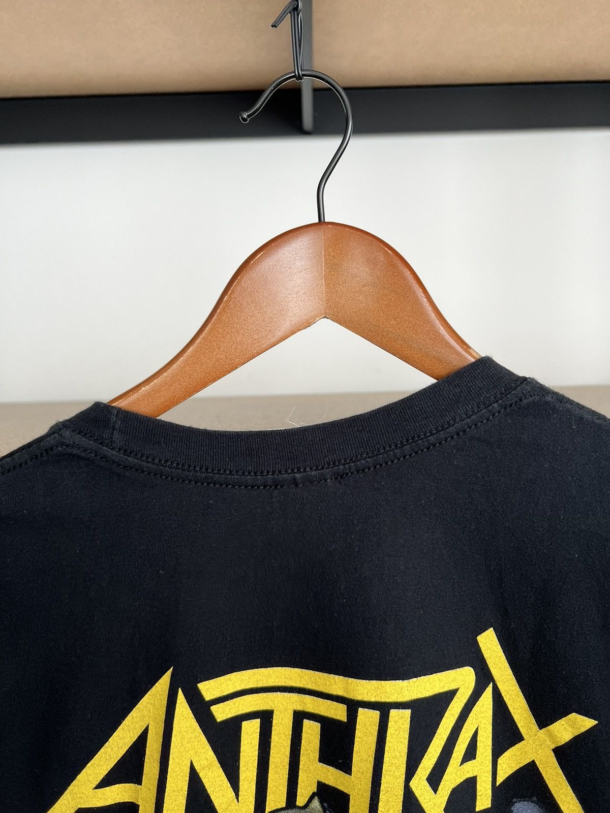 Band Tees Vintage 2017 Anthrax Among The Kings Thrash Metal Band Size US M / EU 48-50 / 2 - 16 Thumbnail