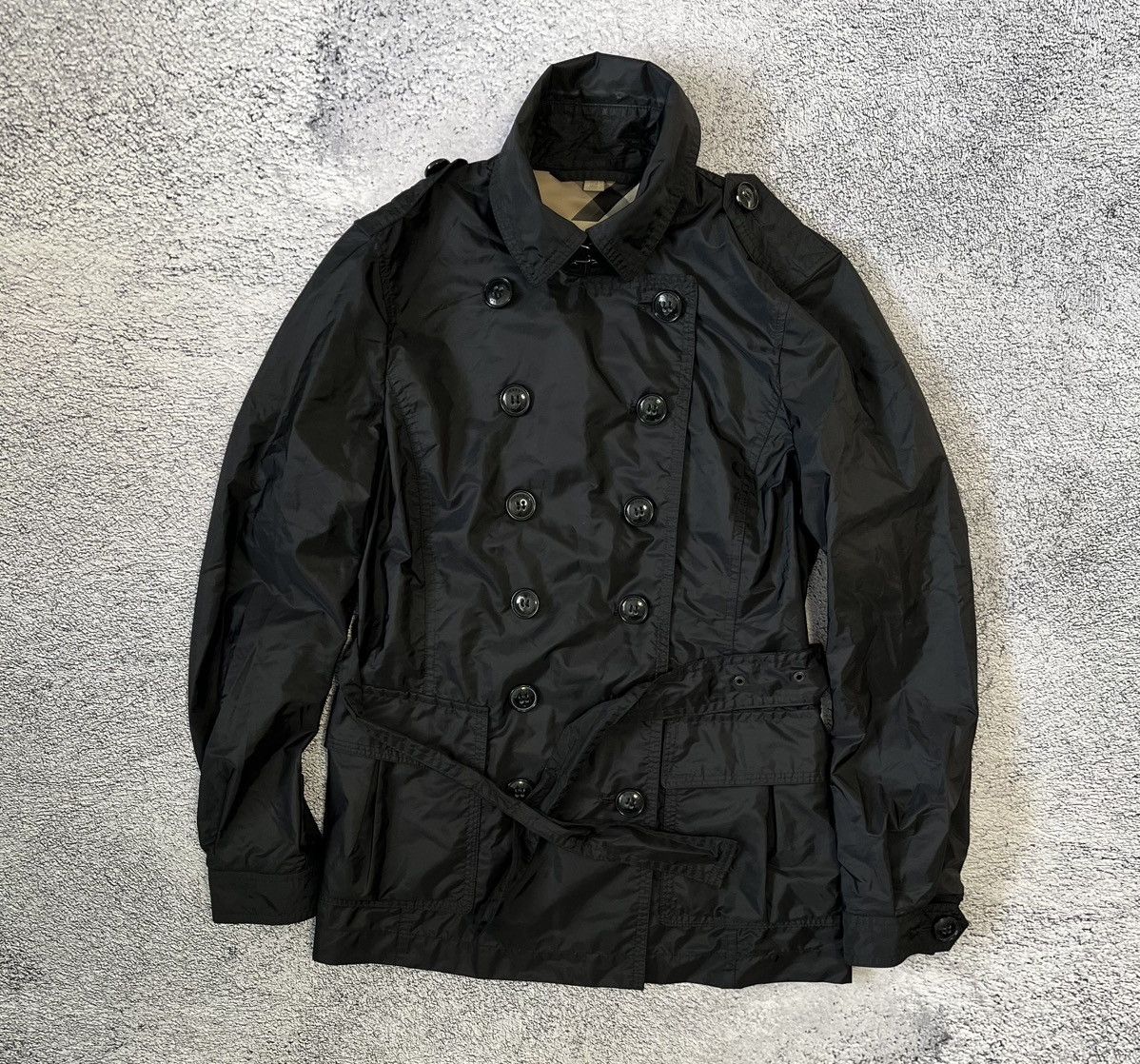 Burberry Burberry Brit Peasdale Short Trench Jacket Nova Check Nylon Size S / US 4 / IT 40 - 2 Thumbnail