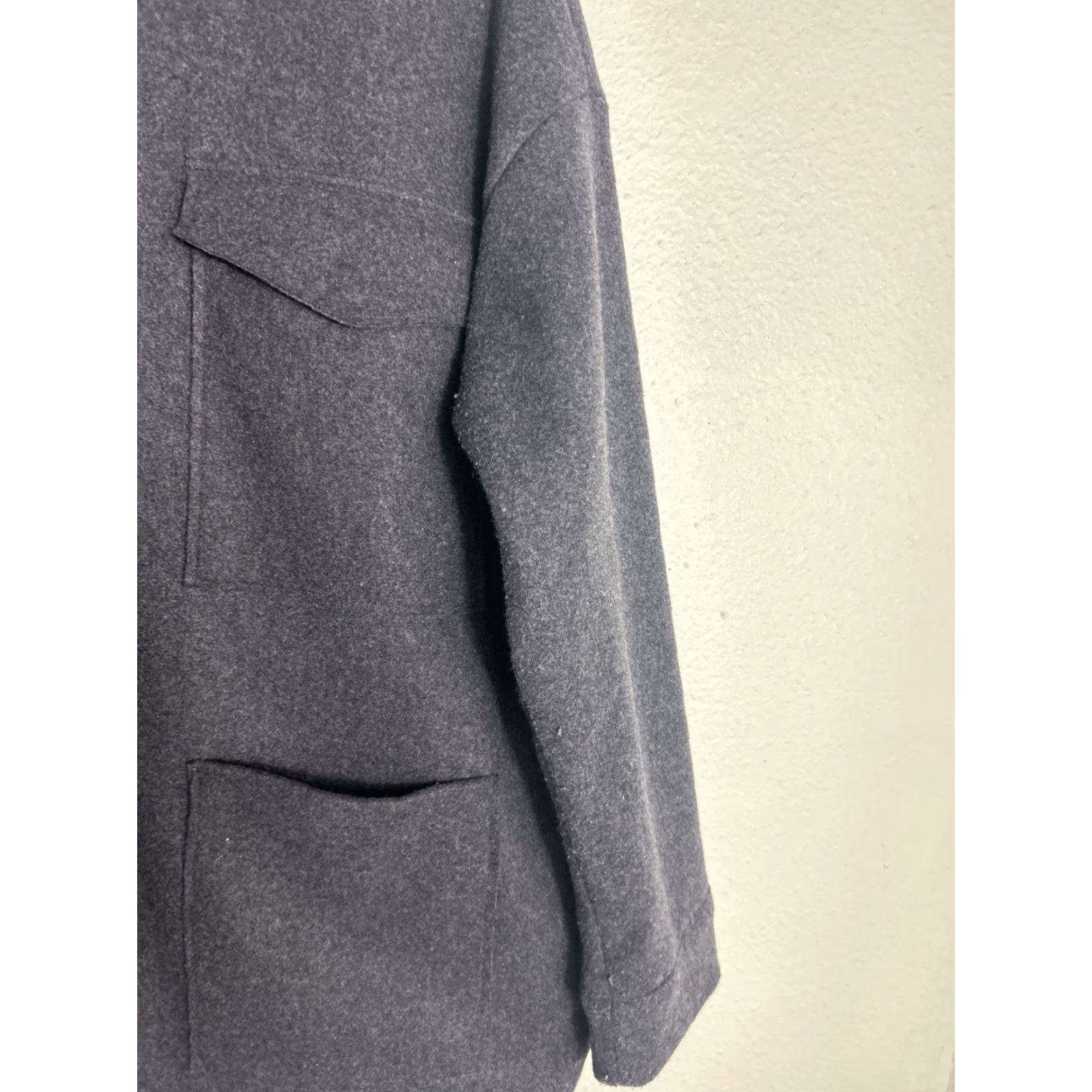 Banana Republic VINTAGE Banana Republic Womens Medium Button Up Over Coat Polyester Charcoal Size M / US 6-8 / IT 42-44 - 4 Thumbnail