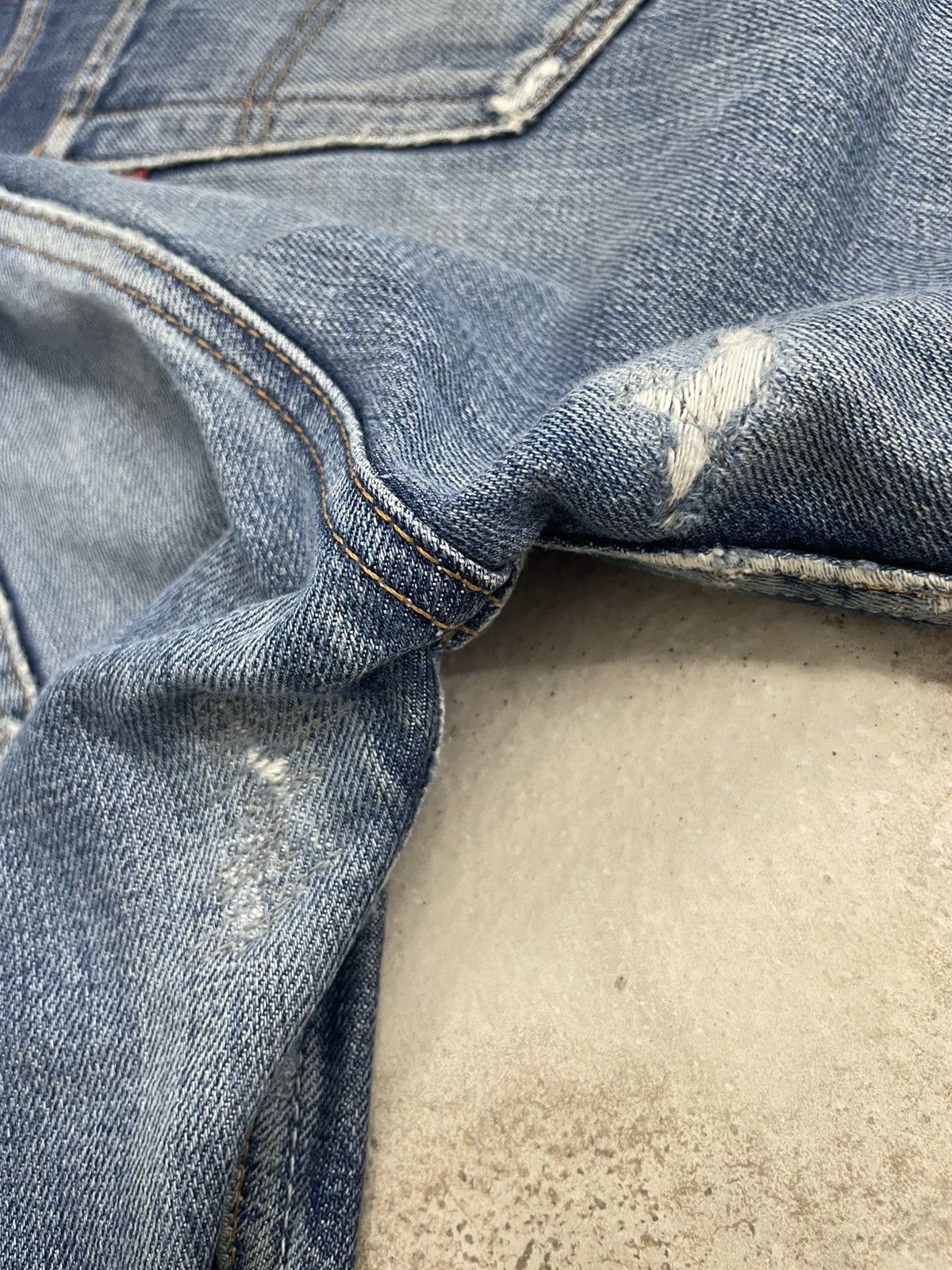 Levi's Vintage Levis 501xx Button Fly Distressed Repaired Size US 29 - 17 Thumbnail
