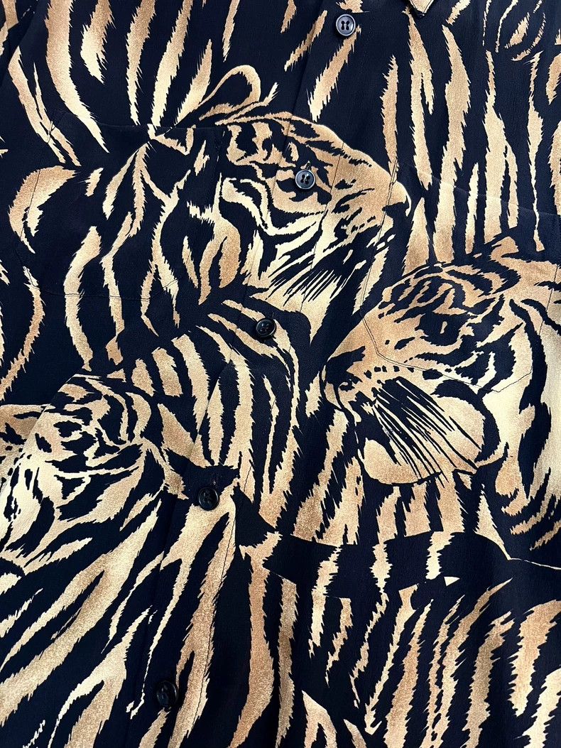 Saint Laurent Paris Saint Laurent Paris size 37 22 Spring/Summer Poster Tiger Size US S / EU 44-46 / 1 - 4 Thumbnail