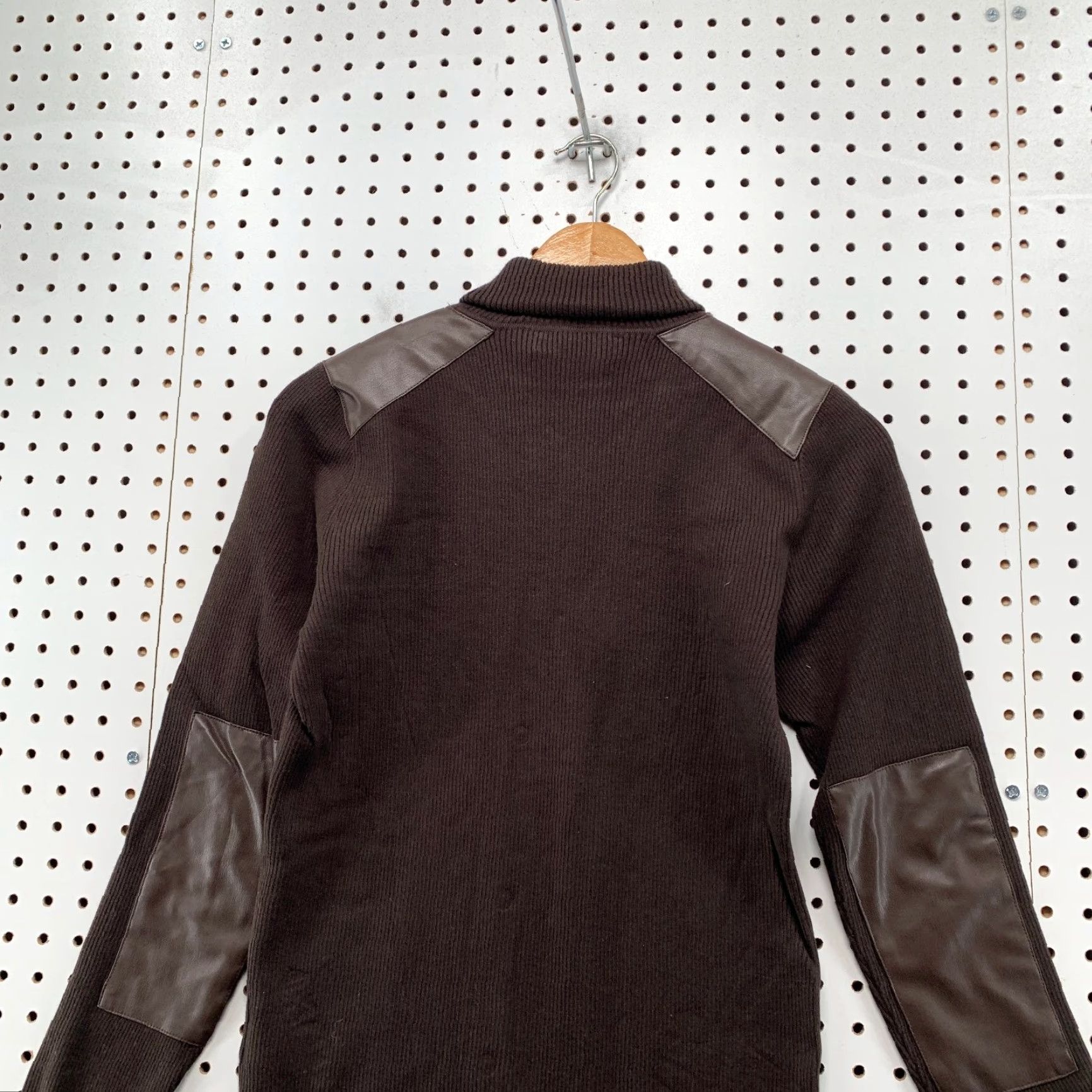 Ralph Lauren Lauren Ralph Lauren Sweater Long Sleeve Turtleneck Brown Faux Leather Elbow Shoulders Ribbed LRL Size L Mens Size US L / EU 52-54 / 3 - 2 Thumbnail