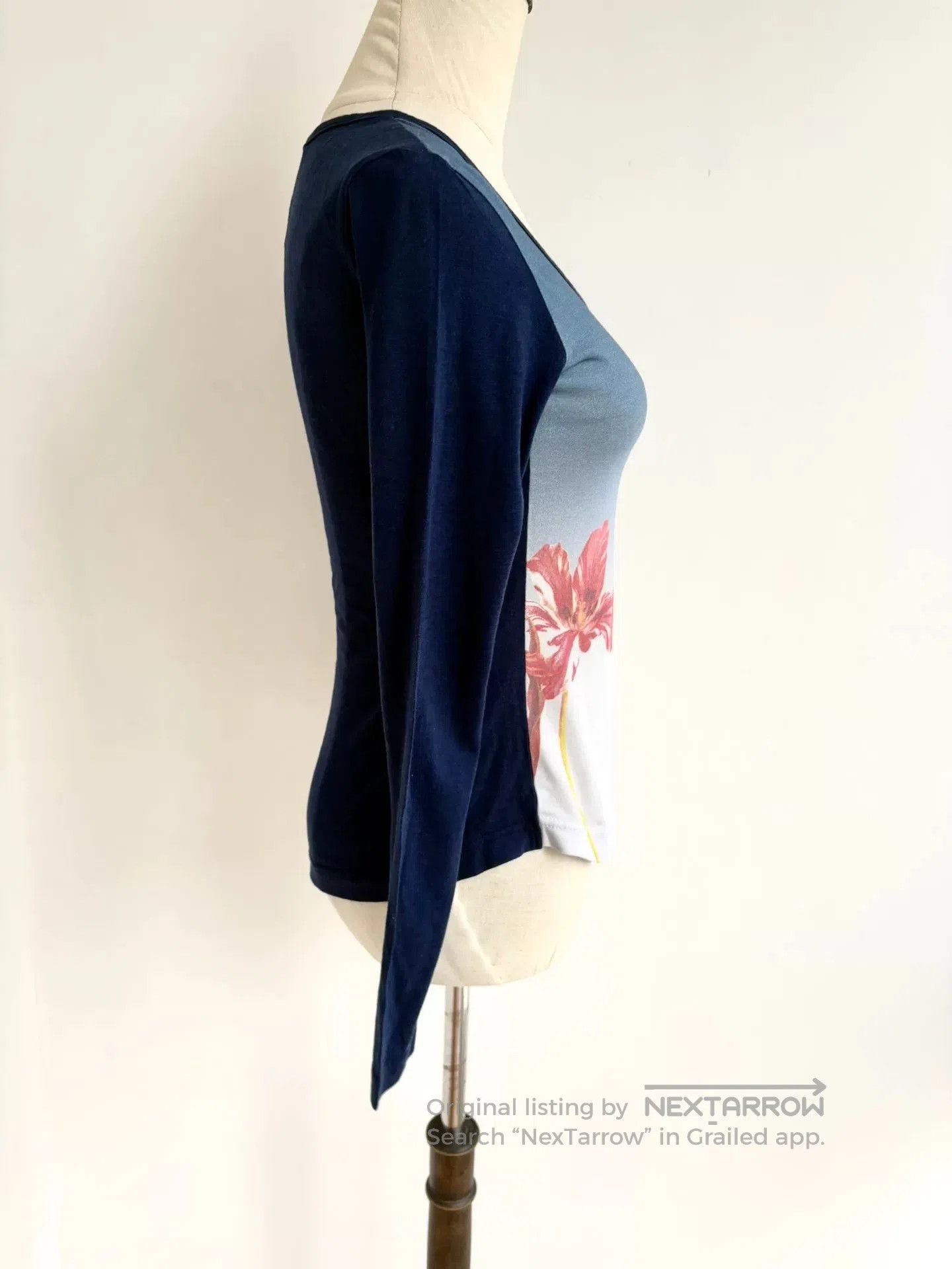 Vivienne Westwood vivienne westwood blue floral long sleeve top. Size S / US 4 / IT 40 - 5 Thumbnail