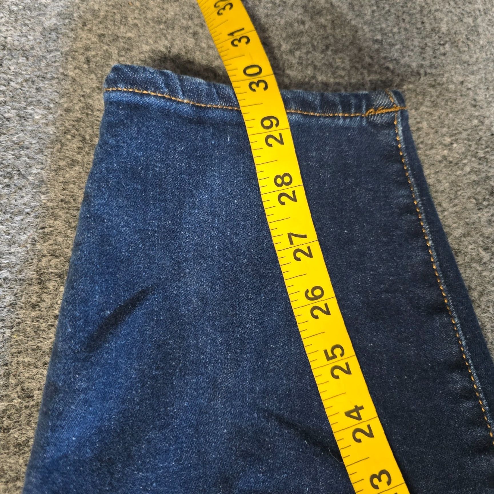 Good American Good American Jeans Women Plus 26 Blue Skinny Capsule Fit Stretch 5-Pocket Denim High Rise Inseam 29 Size 26" / US 2 / IT 38 - 7 Thumbnail