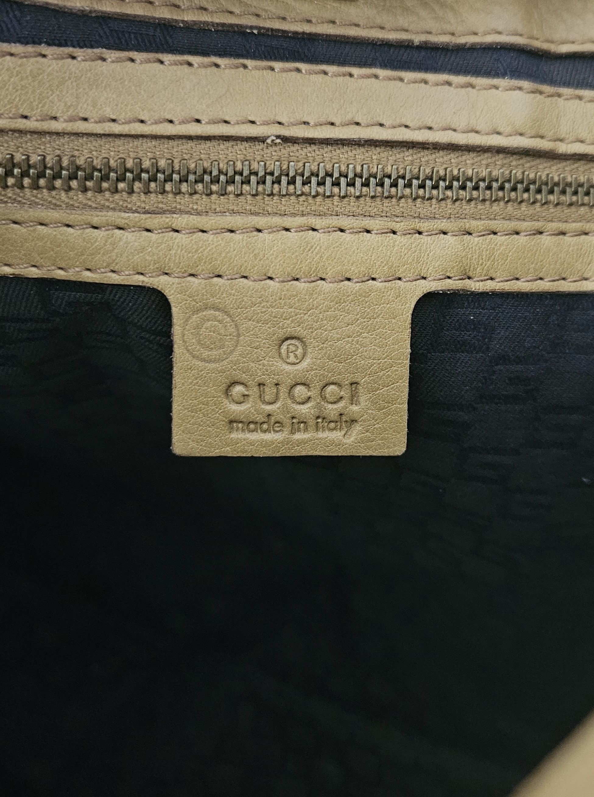 Gucci Vintage y2k gucci leather drawstring handbag Size ONE SIZE - 23 Thumbnail