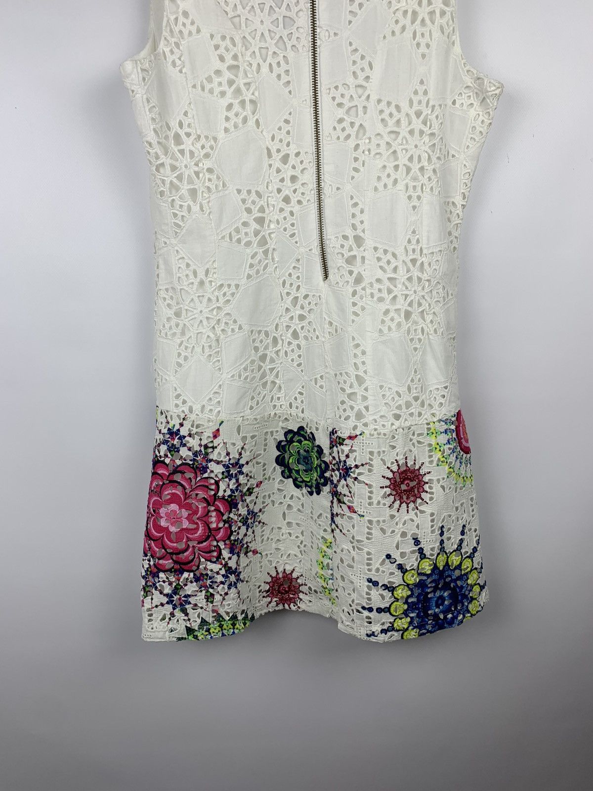 Desigual Vintage Desigual Crochet Mini Dress Women’s Size 38 White Size XS / US 0-2 / IT 36-38 - 8 Thumbnail