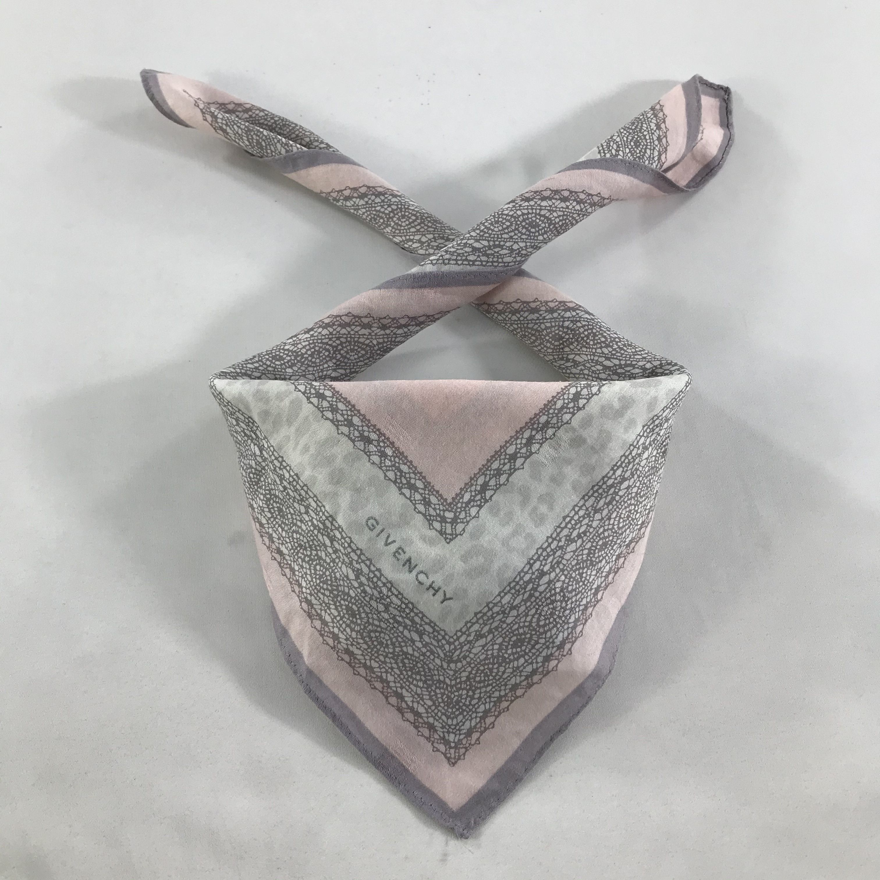 Vintage Vintage Givenchy Bandana / Handkerchief / Neckerchief -S1745 Size ONE SIZE - 4 Thumbnail